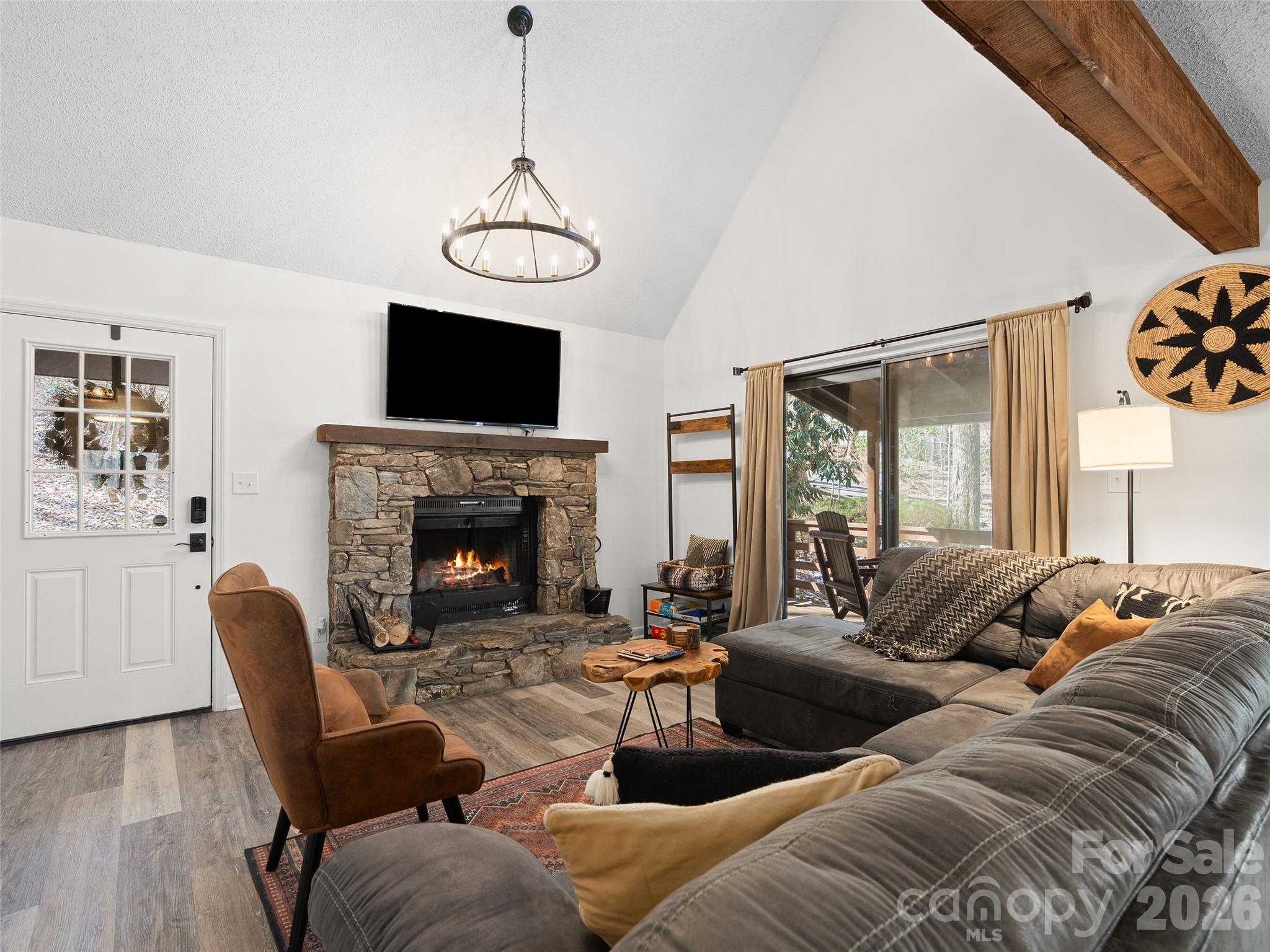 34 Fernbrook Road — Maggie Valley