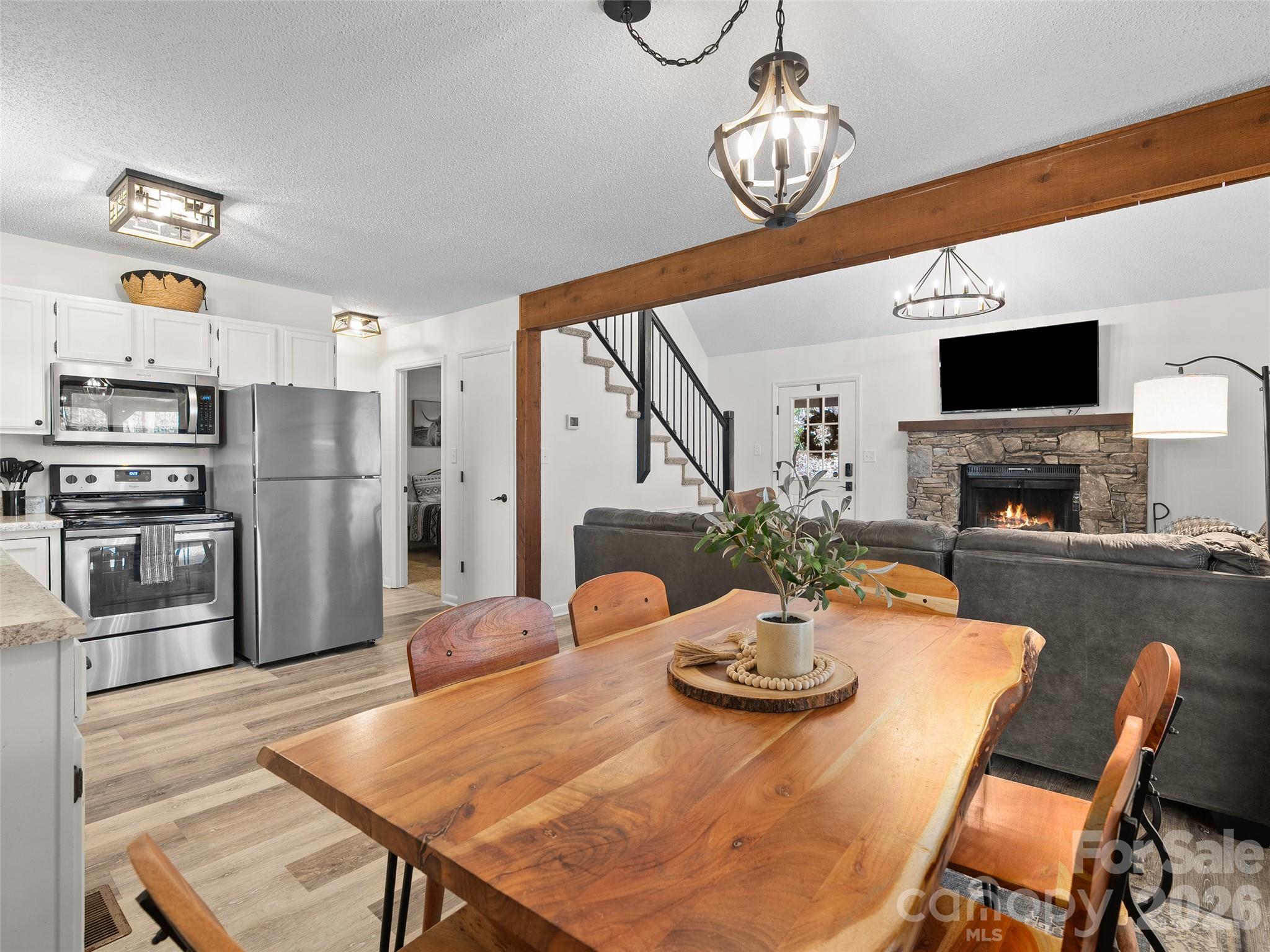 34 Fernbrook Road — Maggie Valley