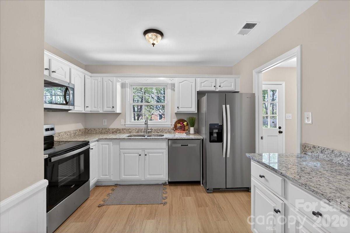 6576 Stoney Ridge Road — Matthews