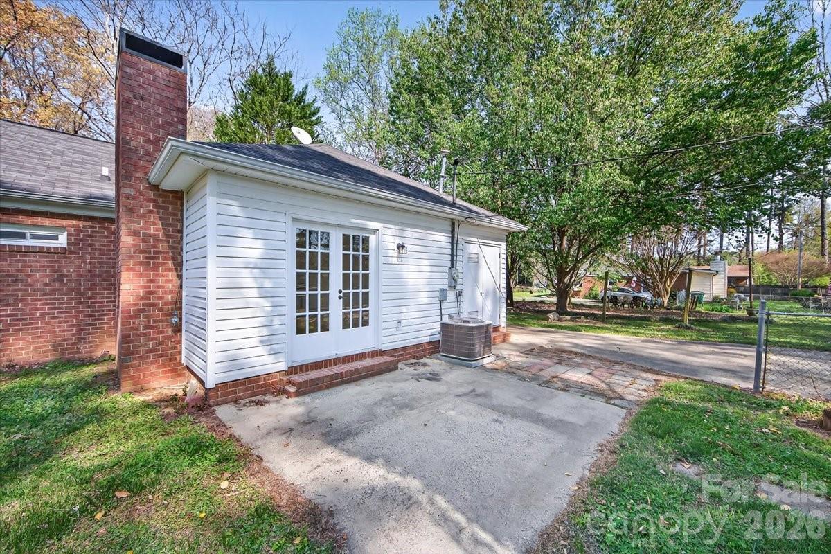 6576 Stoney Ridge Road — Matthews