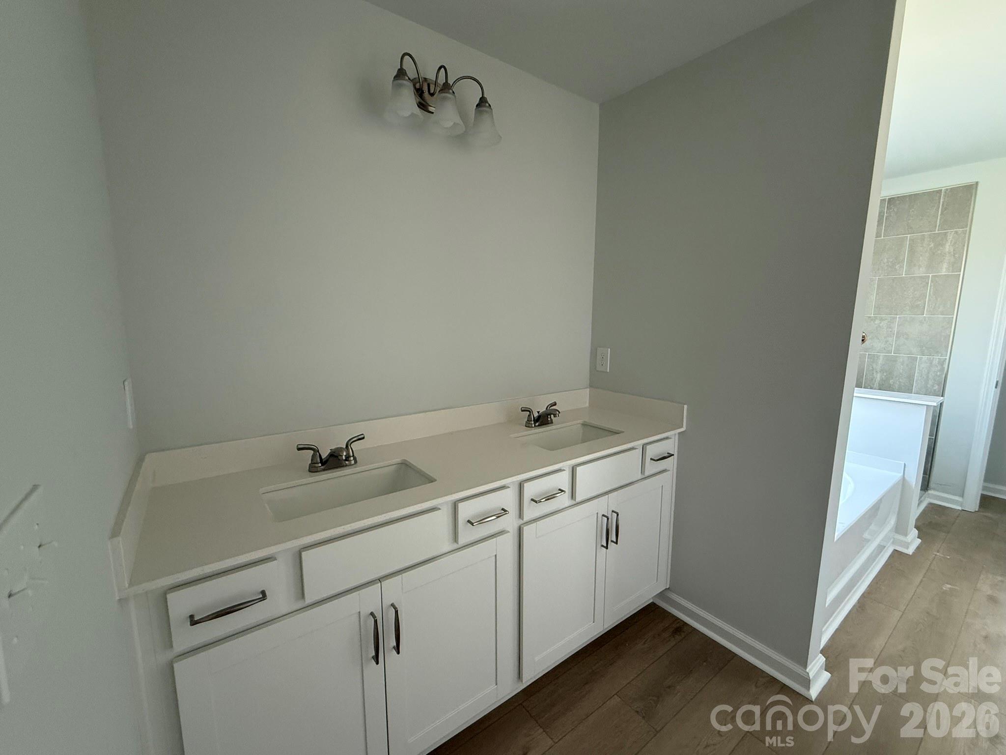1305 Bansal Drive — Charlotte