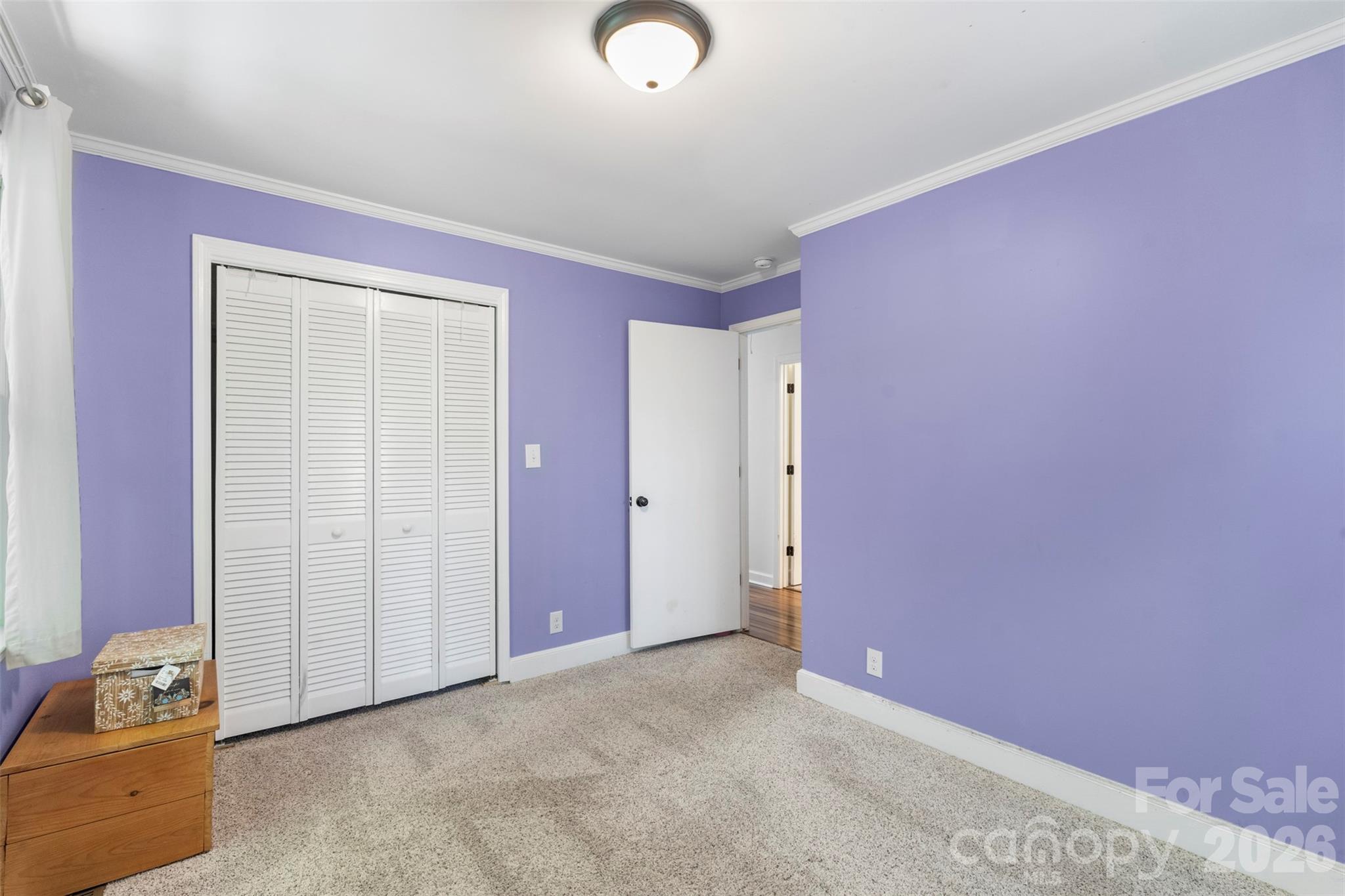 1122 Pine Knot Court — Clover
