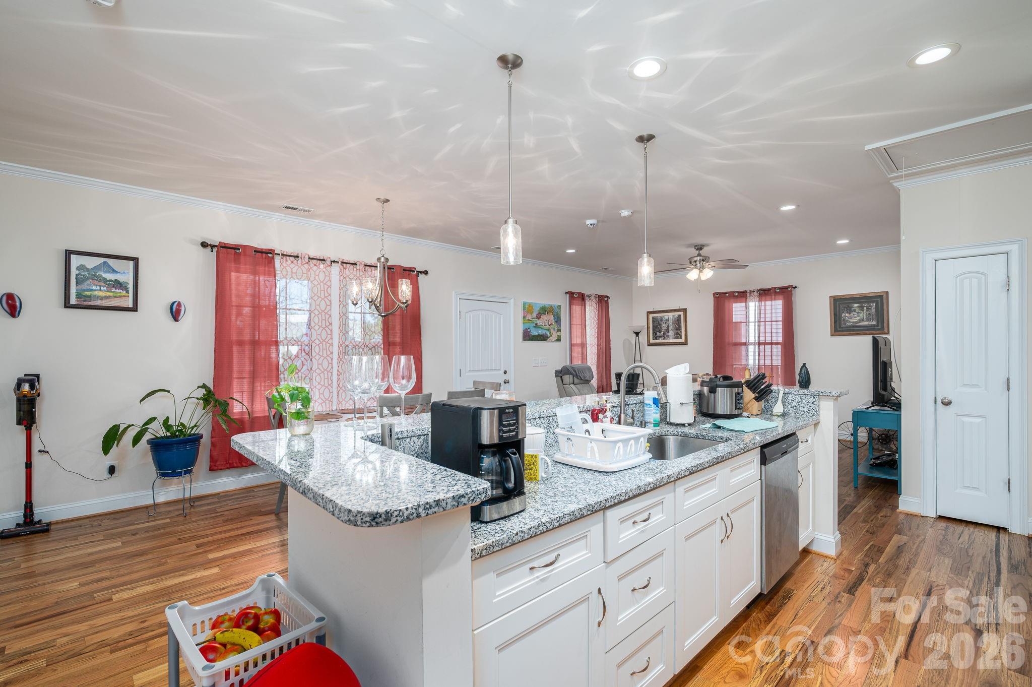 209 Wood Street — Mount Holly