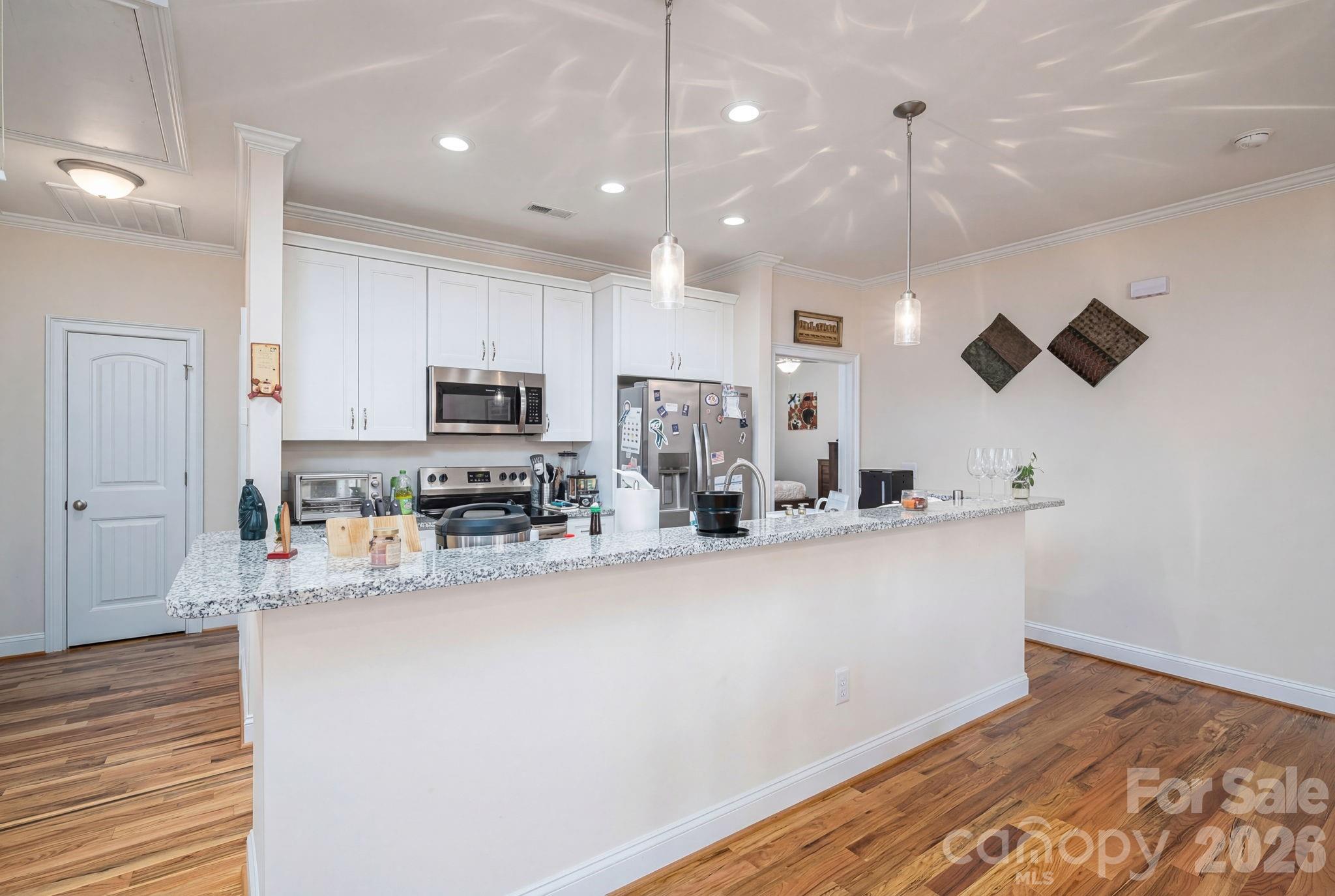 209 Wood Street — Mount Holly