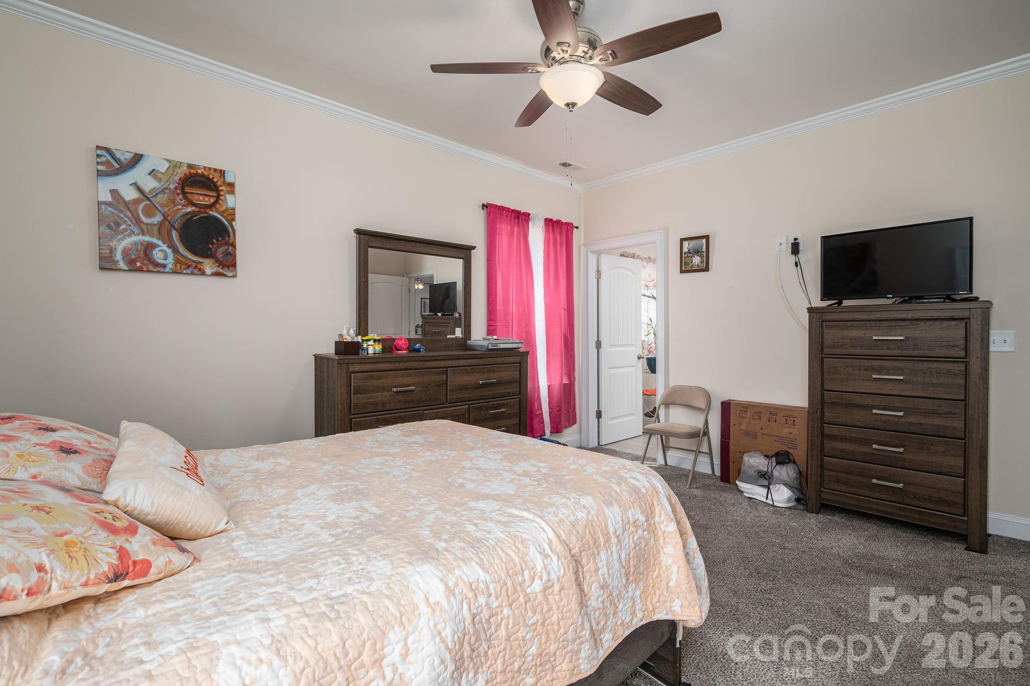 209 Wood Street — Mount Holly