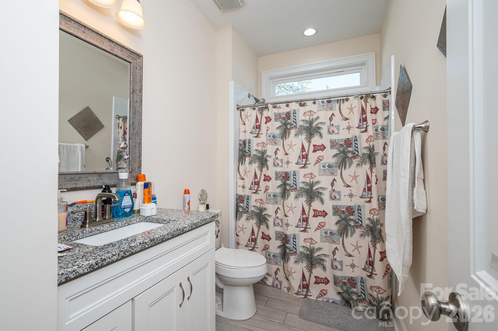 209 Wood Street — Mount Holly