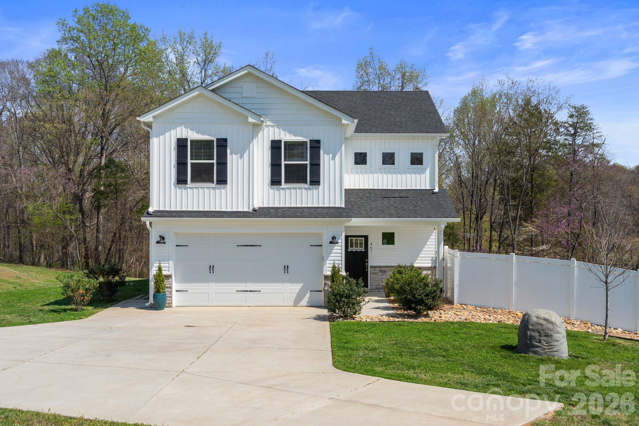 467 Hoover Road — Troutman