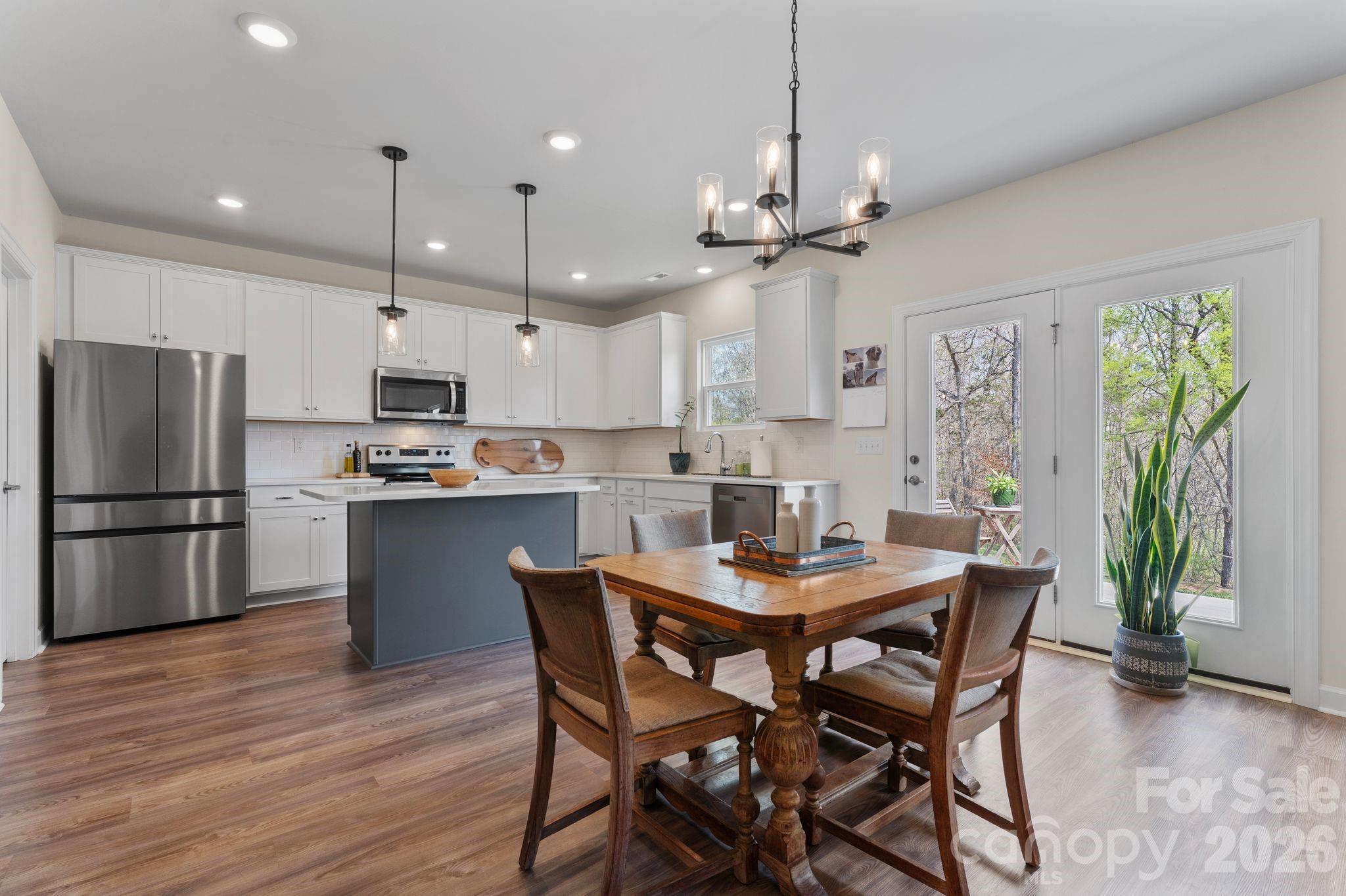 467 Hoover Road — Troutman