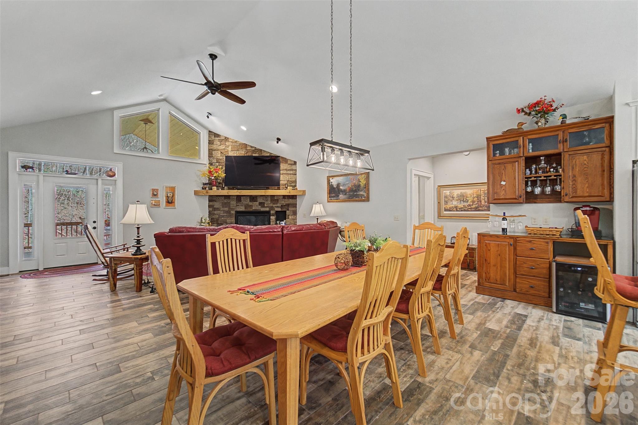 151 High Grove Parkway — Whittier