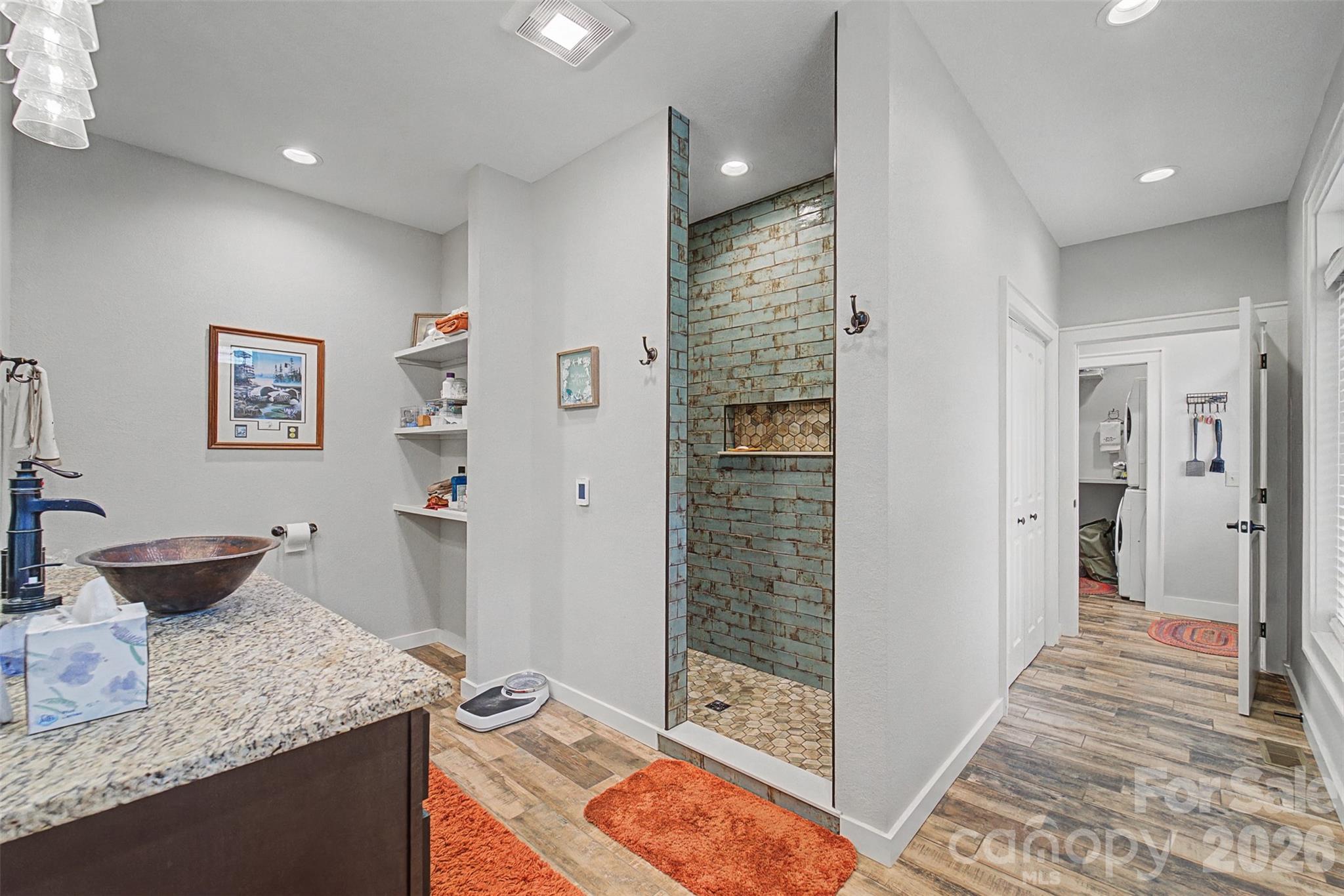 151 High Grove Parkway — Whittier