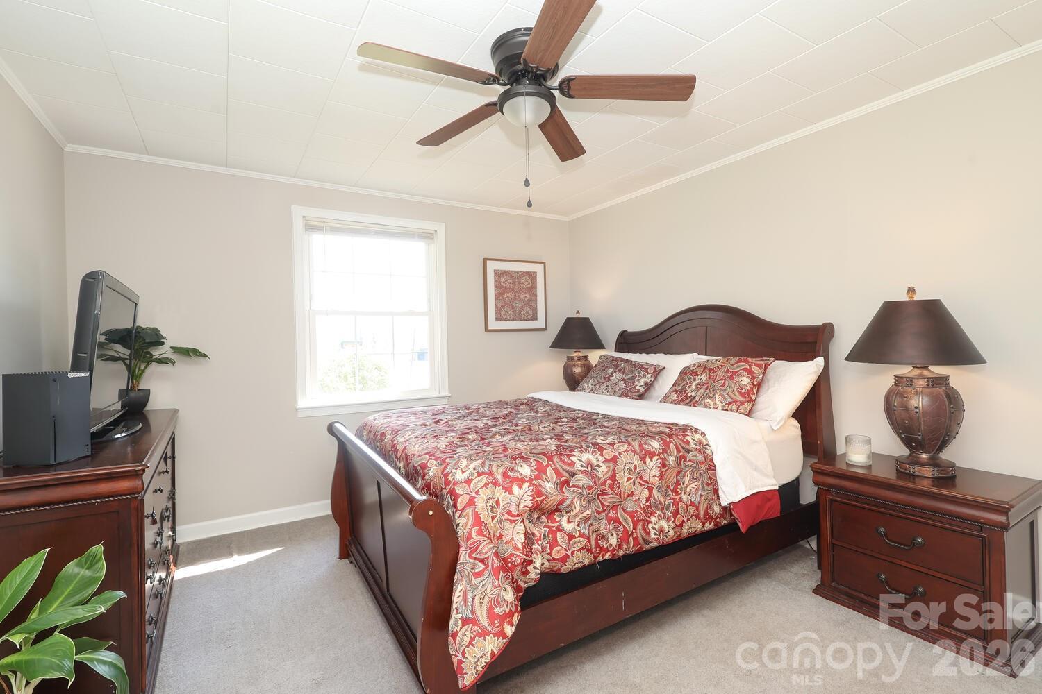 414 S Chester Street S — Blacksburg