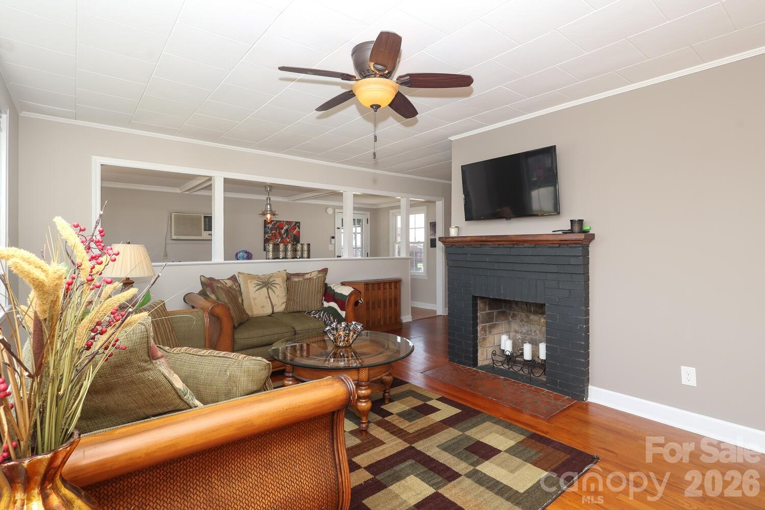 414 S Chester Street S — Blacksburg