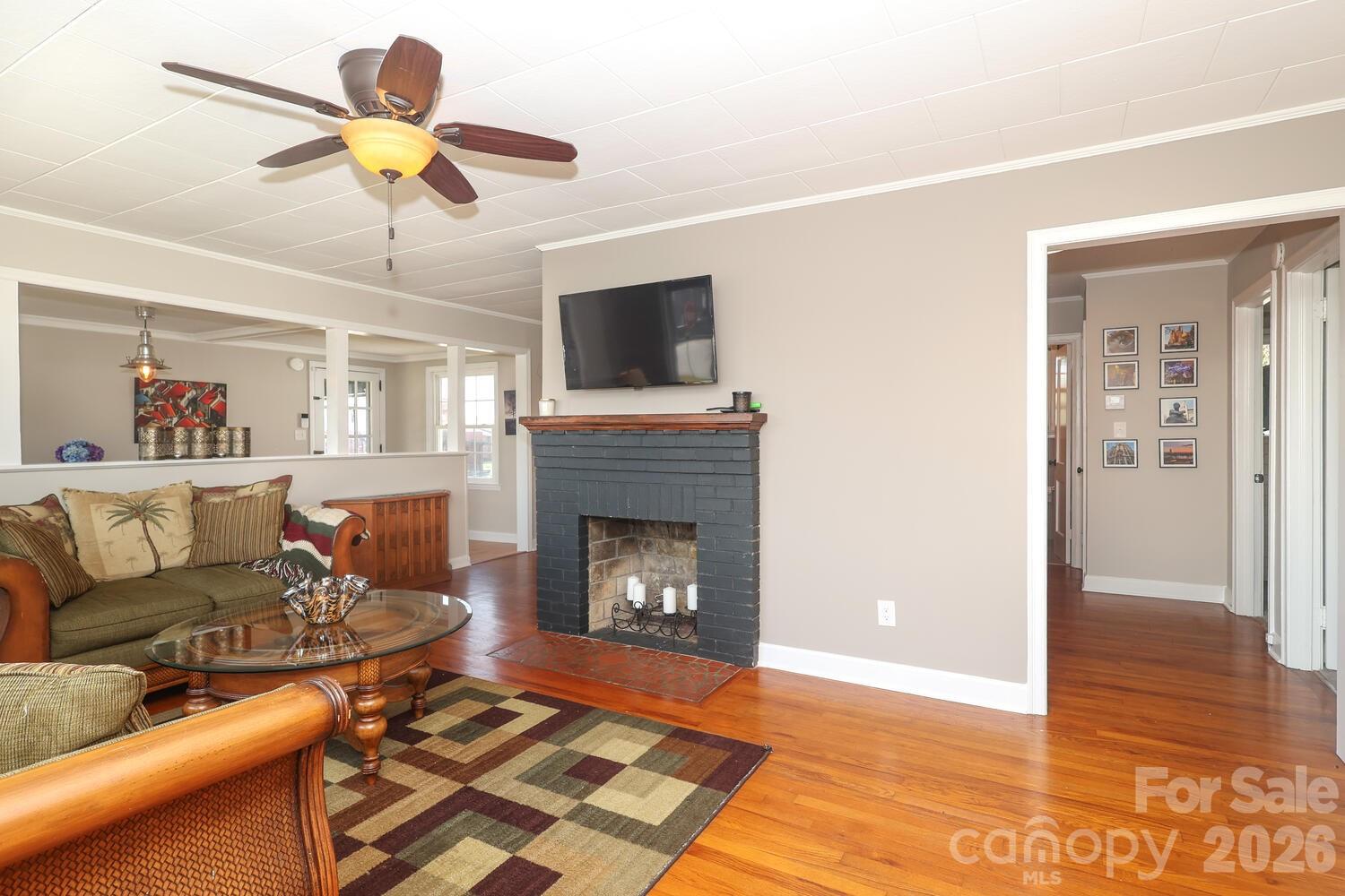414 S Chester Street S — Blacksburg