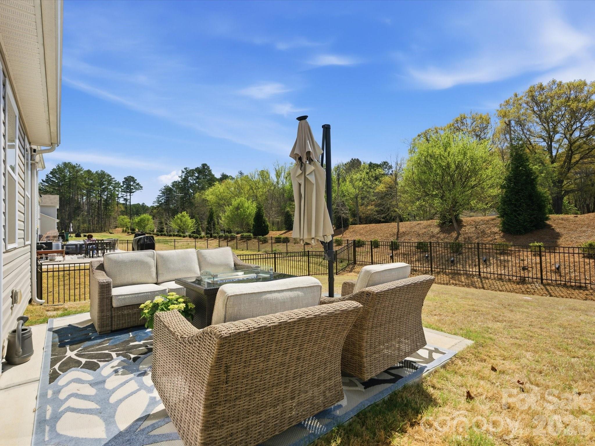 4029 Matindale Way — Charlotte