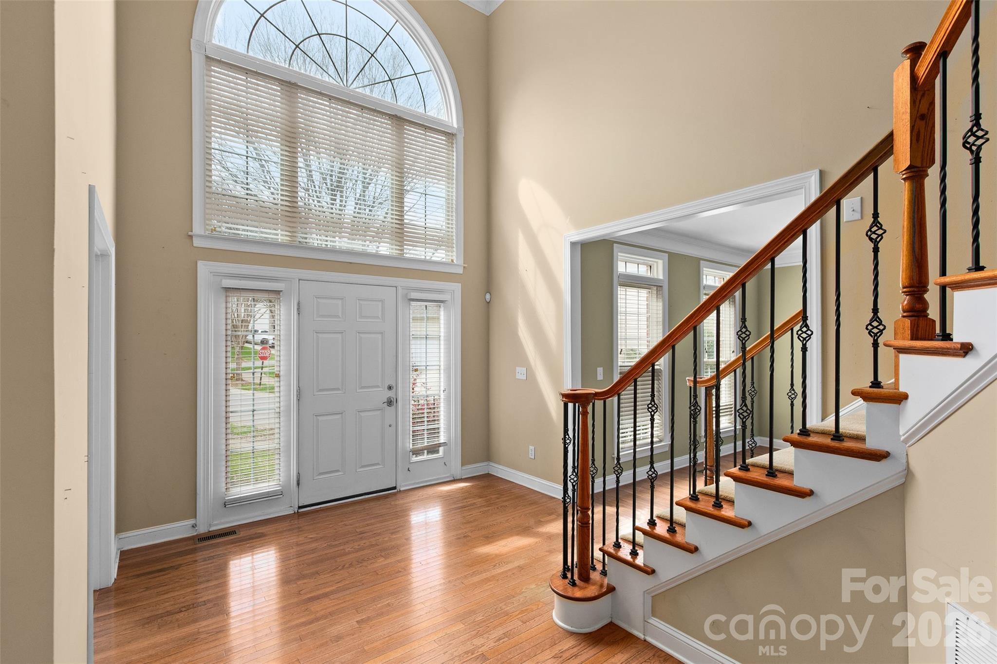 9333 Standerwick Lane — Huntersville