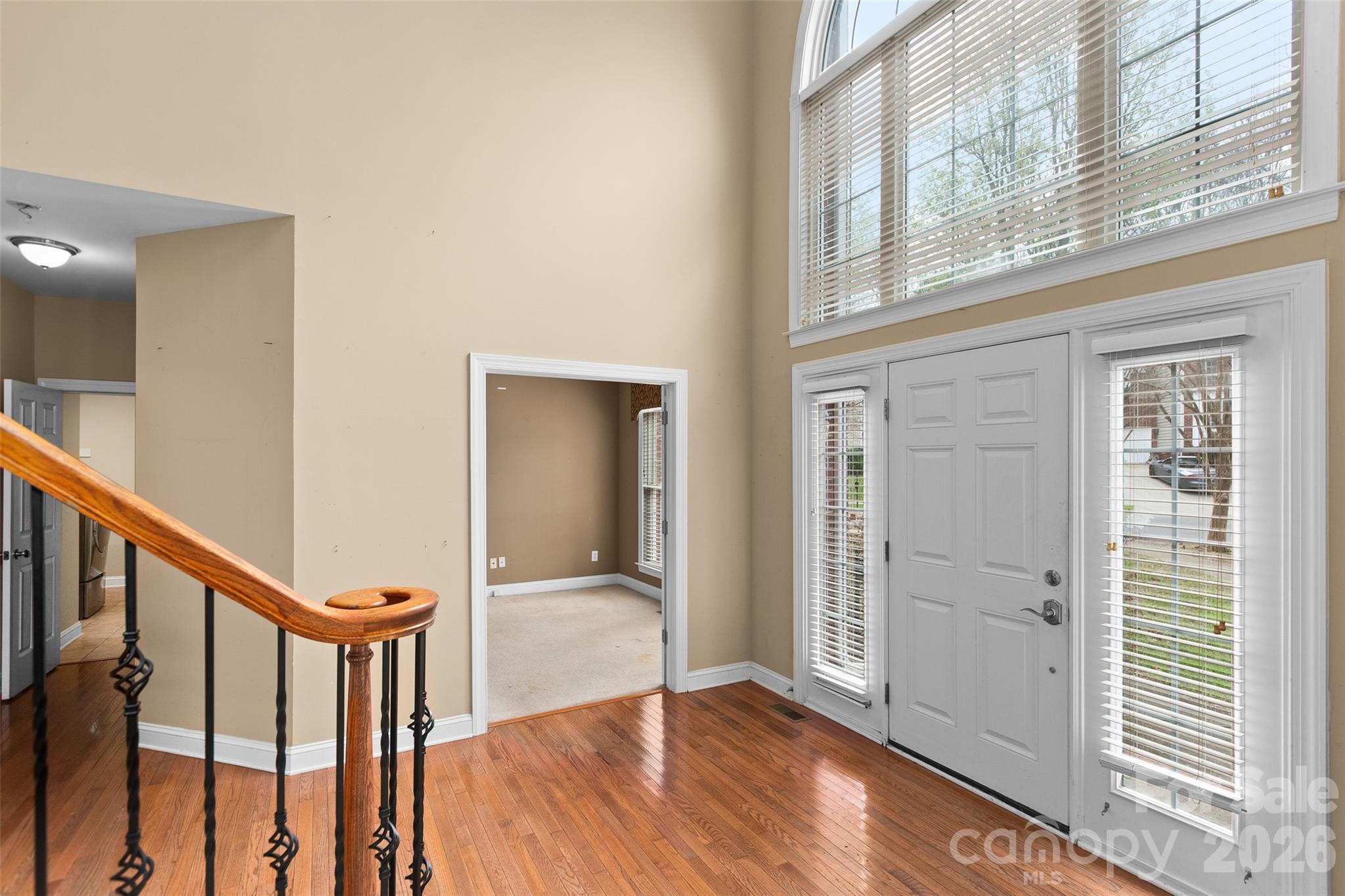 9333 Standerwick Lane — Huntersville
