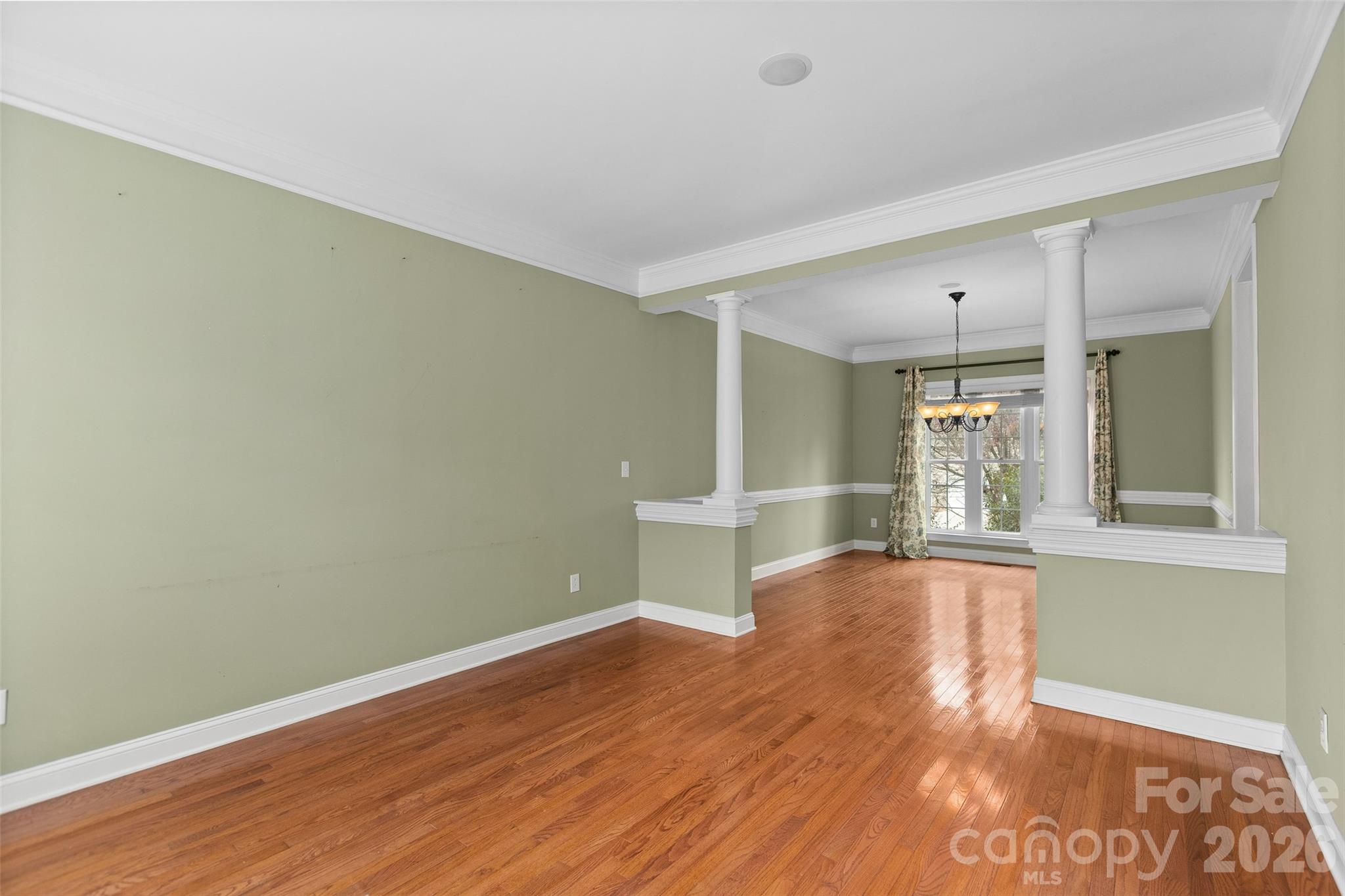 9333 Standerwick Lane — Huntersville