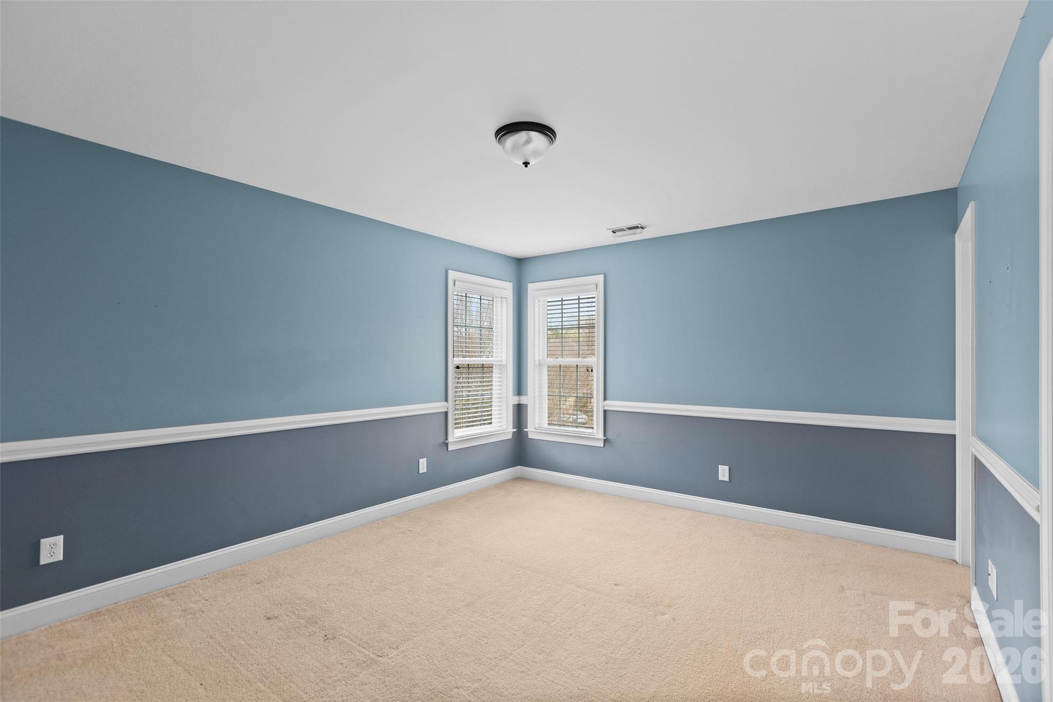 9333 Standerwick Lane — Huntersville