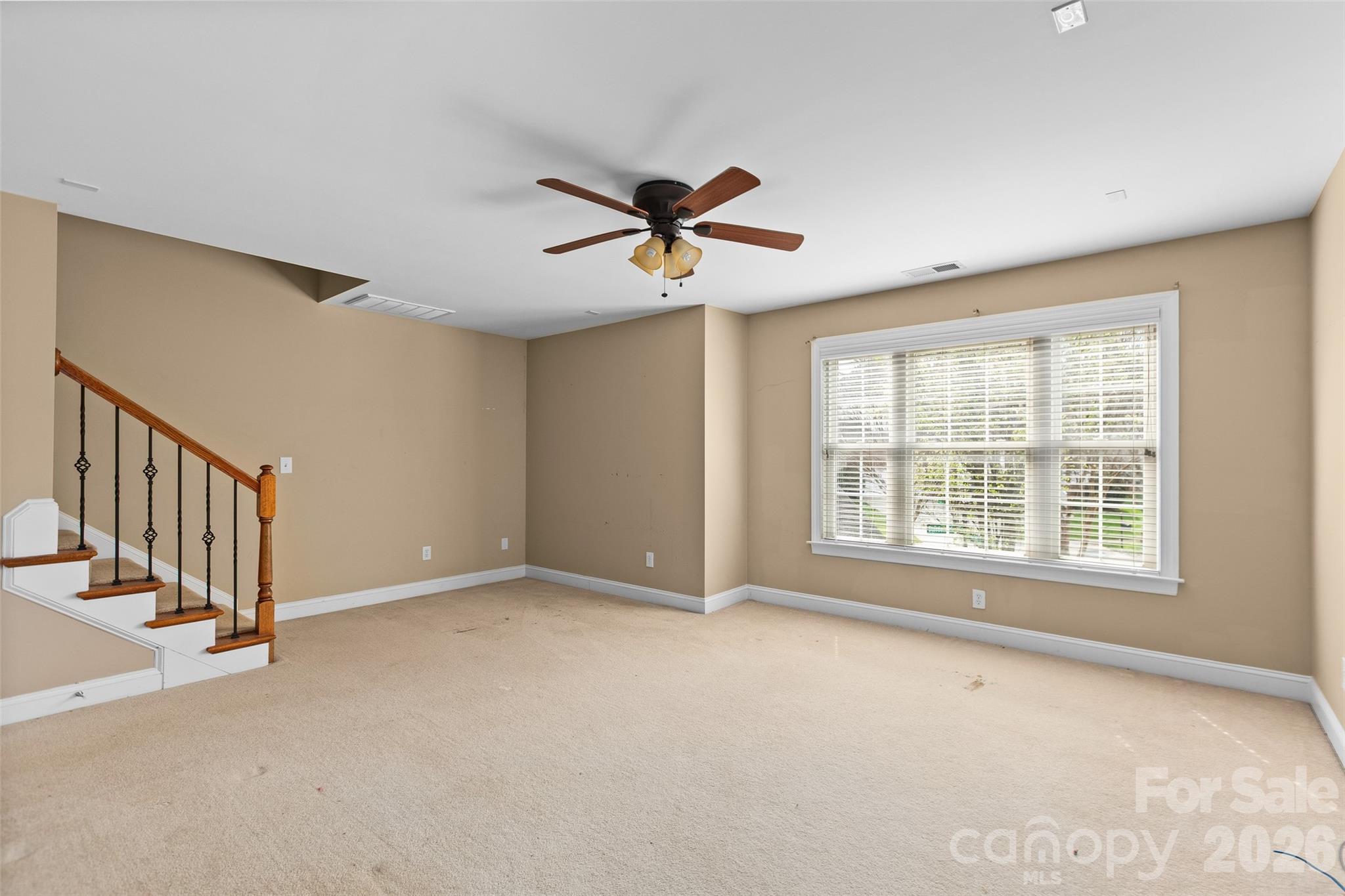 9333 Standerwick Lane — Huntersville