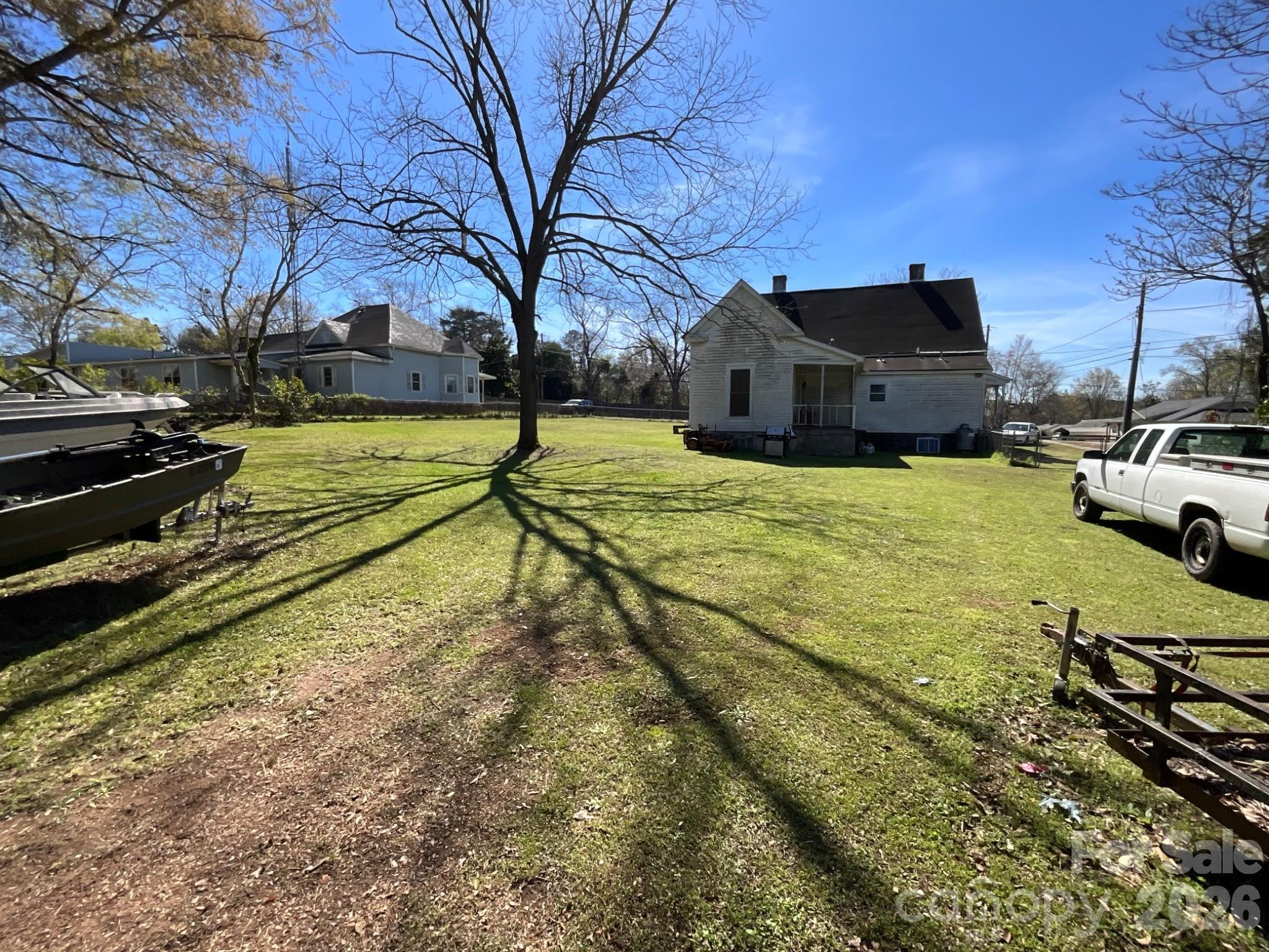 416 W Liberty Street — Winnsboro