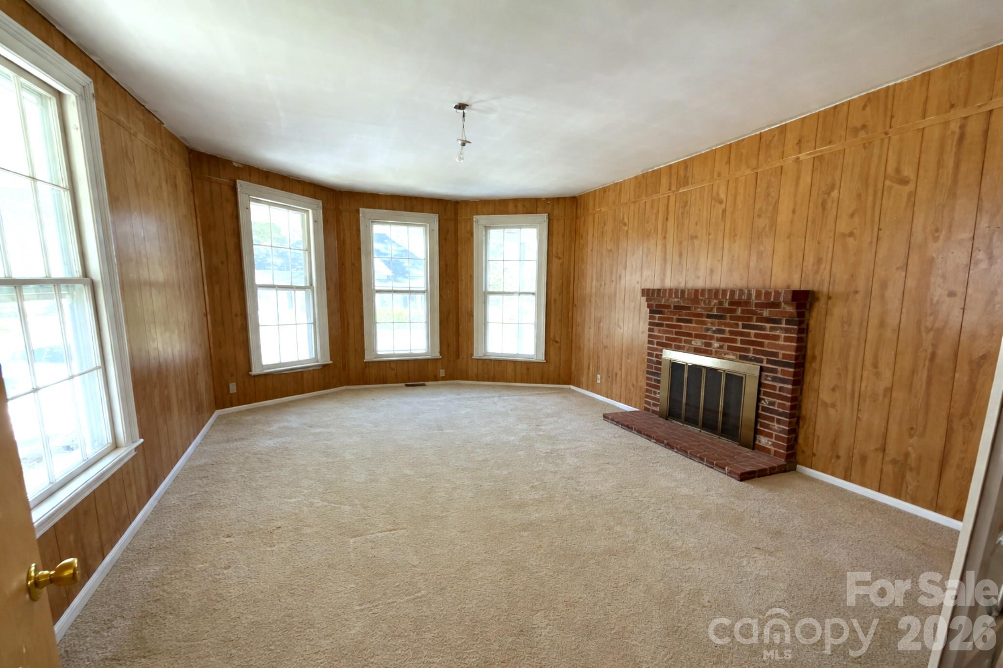 416 W Liberty Street — Winnsboro