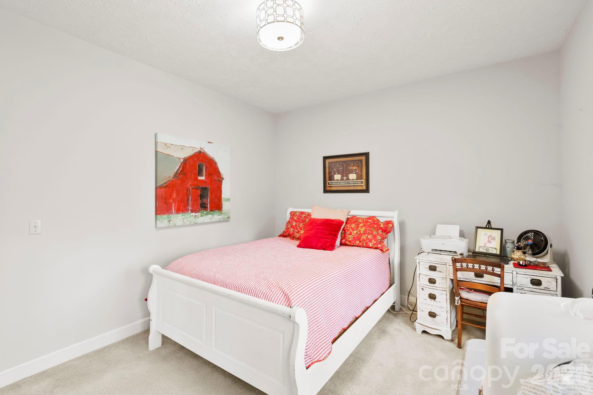 446 Silver Fox Lane — Pisgah Forest