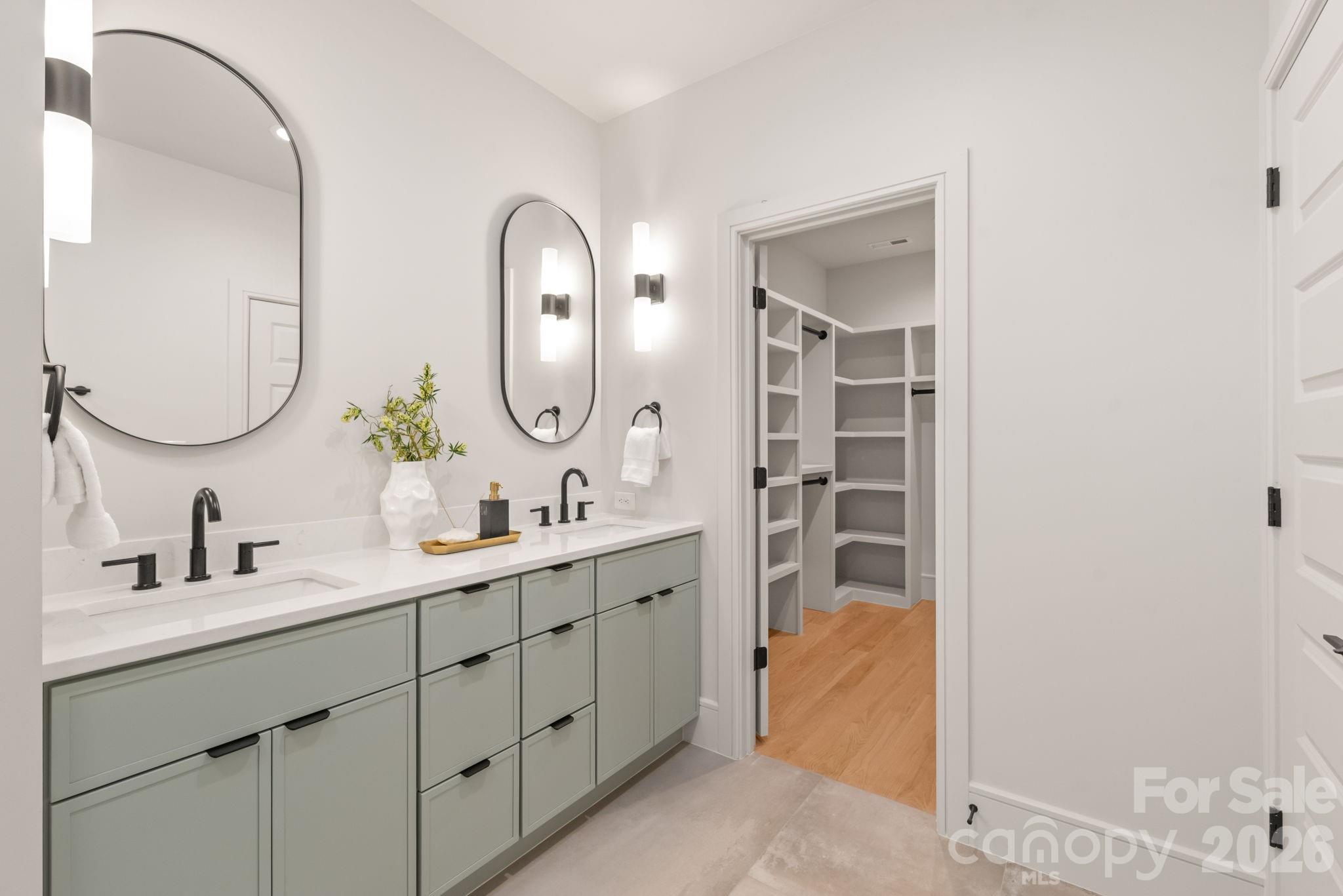 1814 Logie Avenue — Charlotte