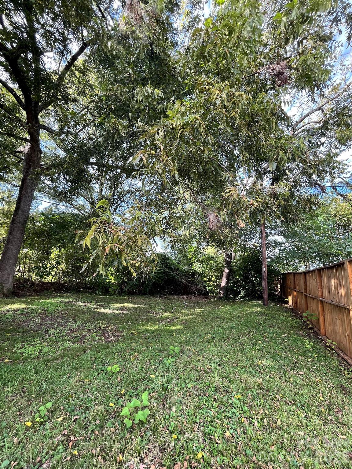 107 E Georgia Avenue — Bessemer City