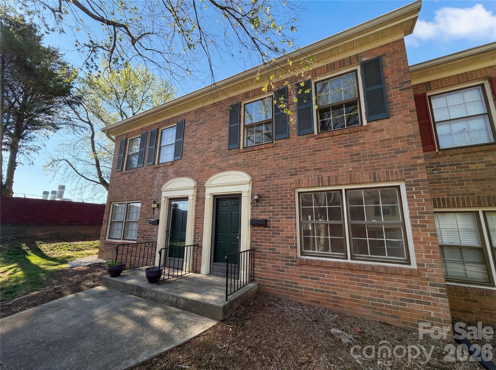 4726 Old Lantern Way — Charlotte