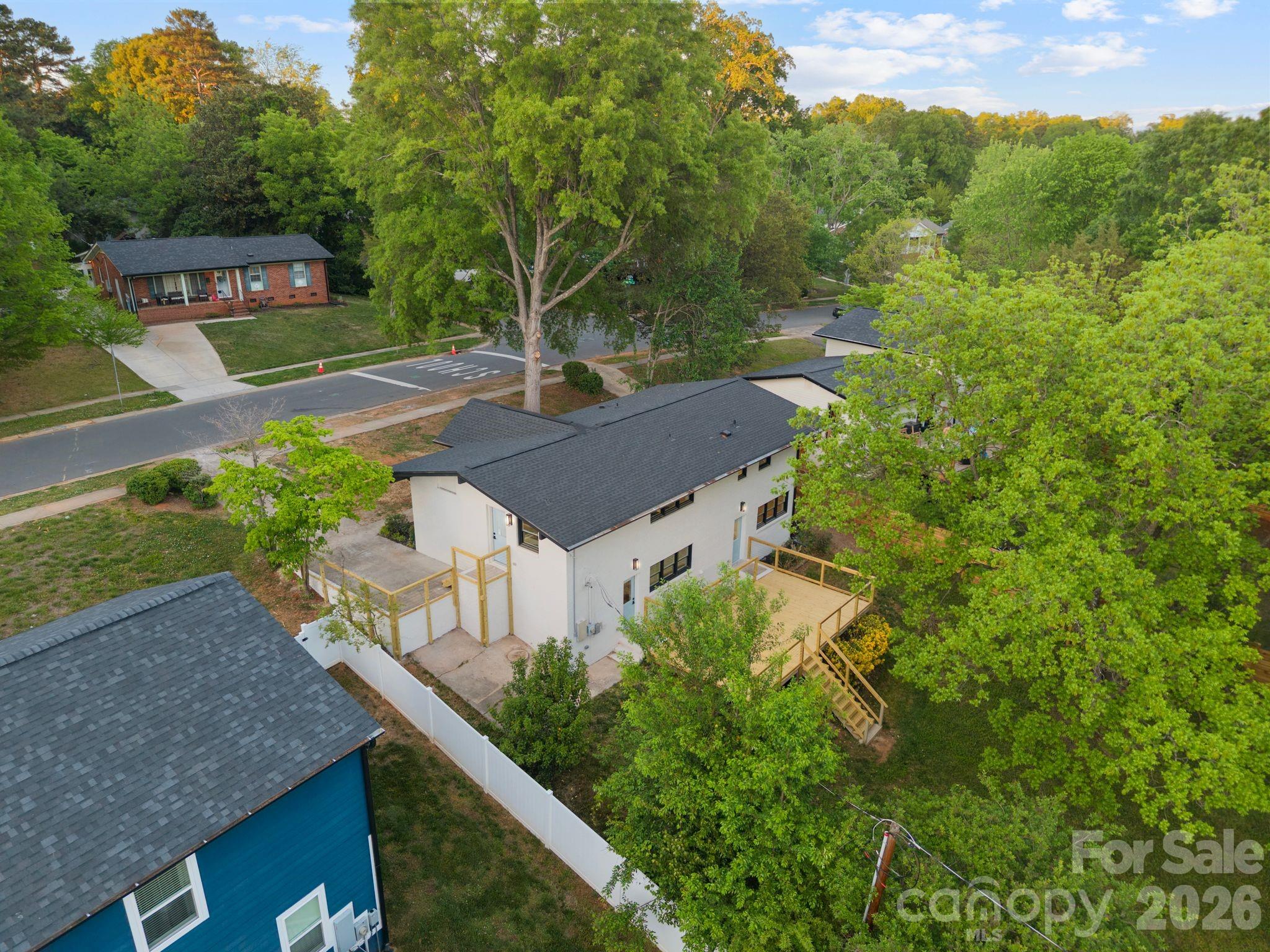 3320 Winterfield Place — Charlotte