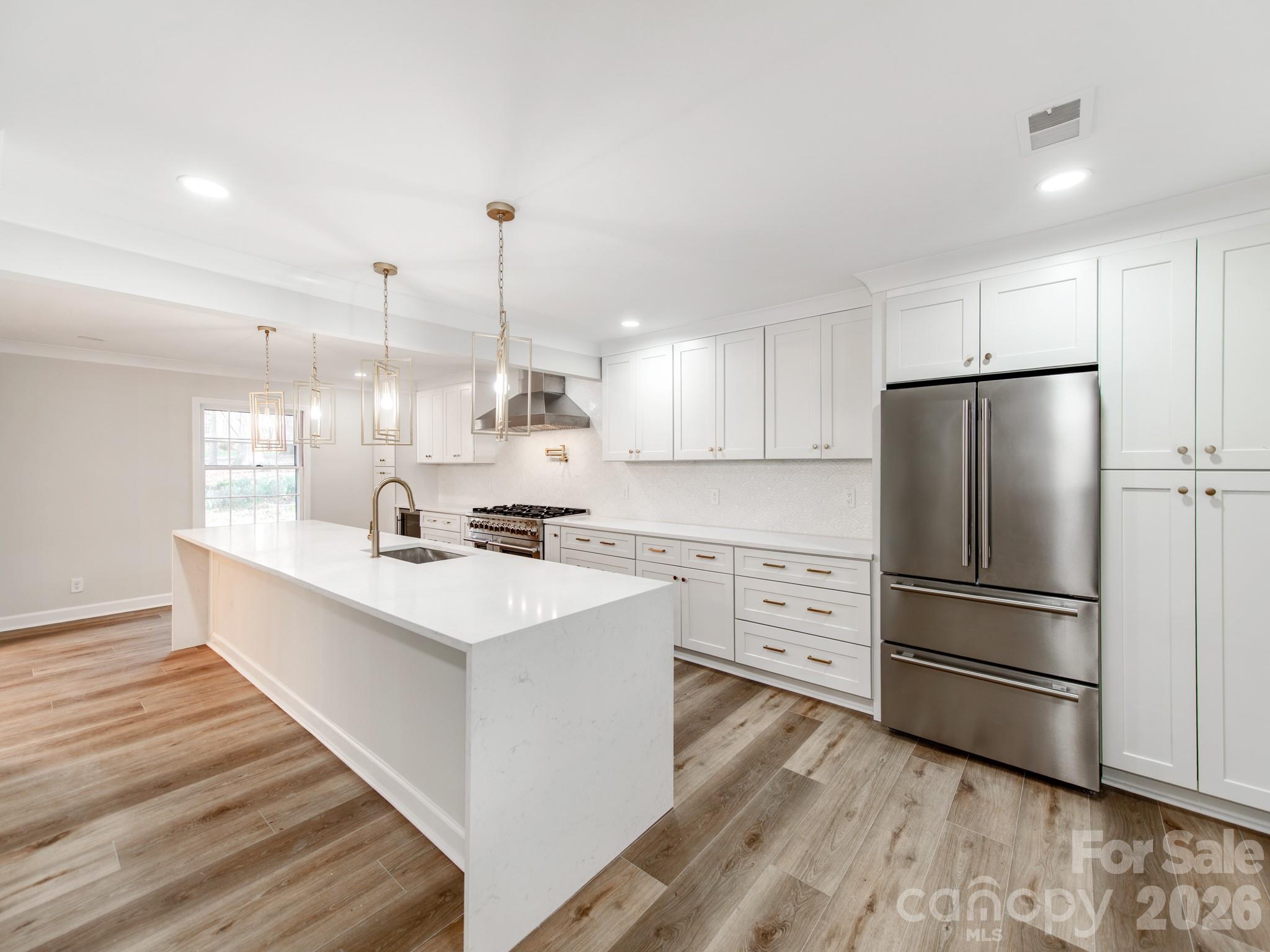 1632 Burtonwood Circle — Charlotte