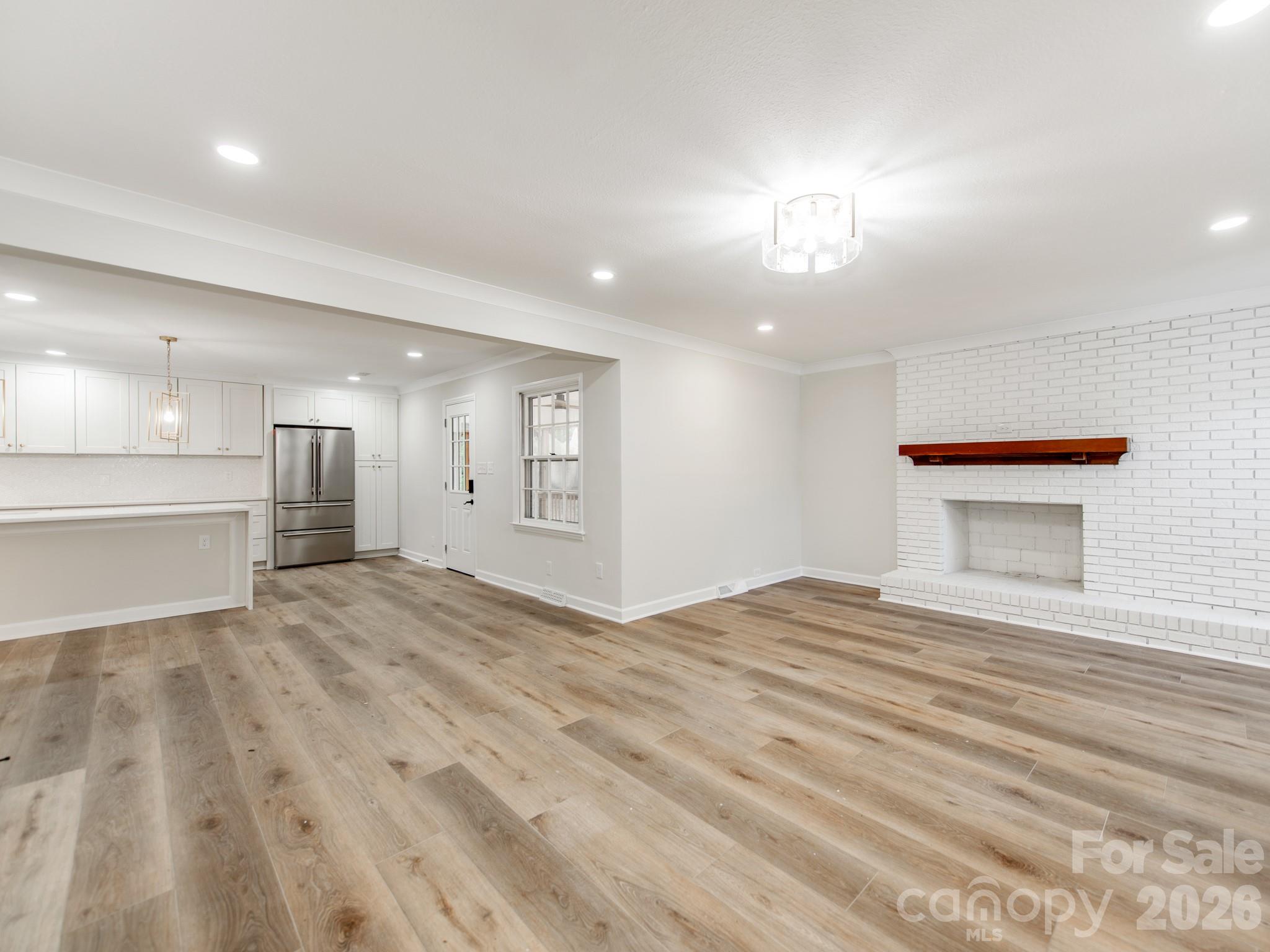 1632 Burtonwood Circle — Charlotte