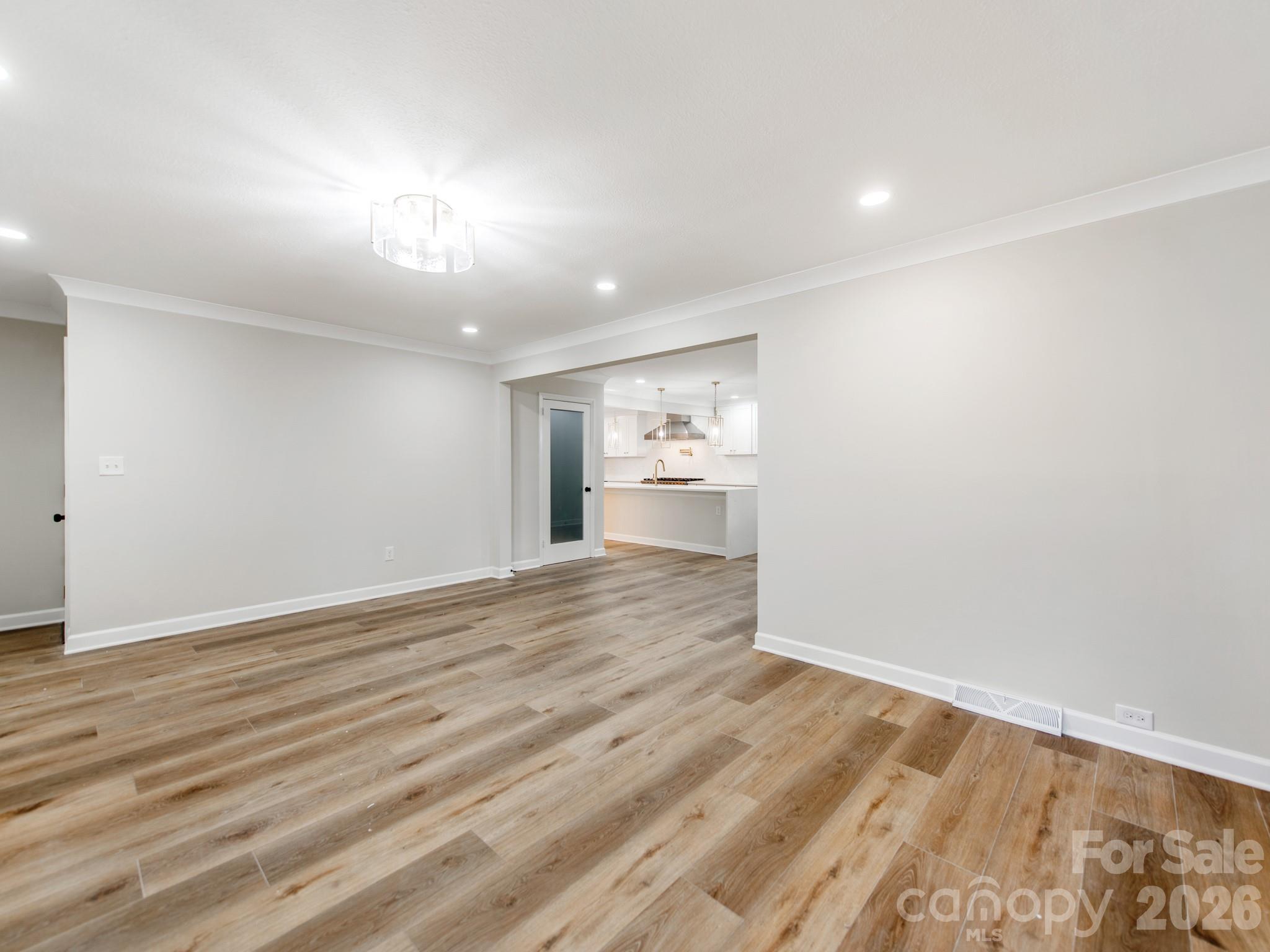 1632 Burtonwood Circle — Charlotte