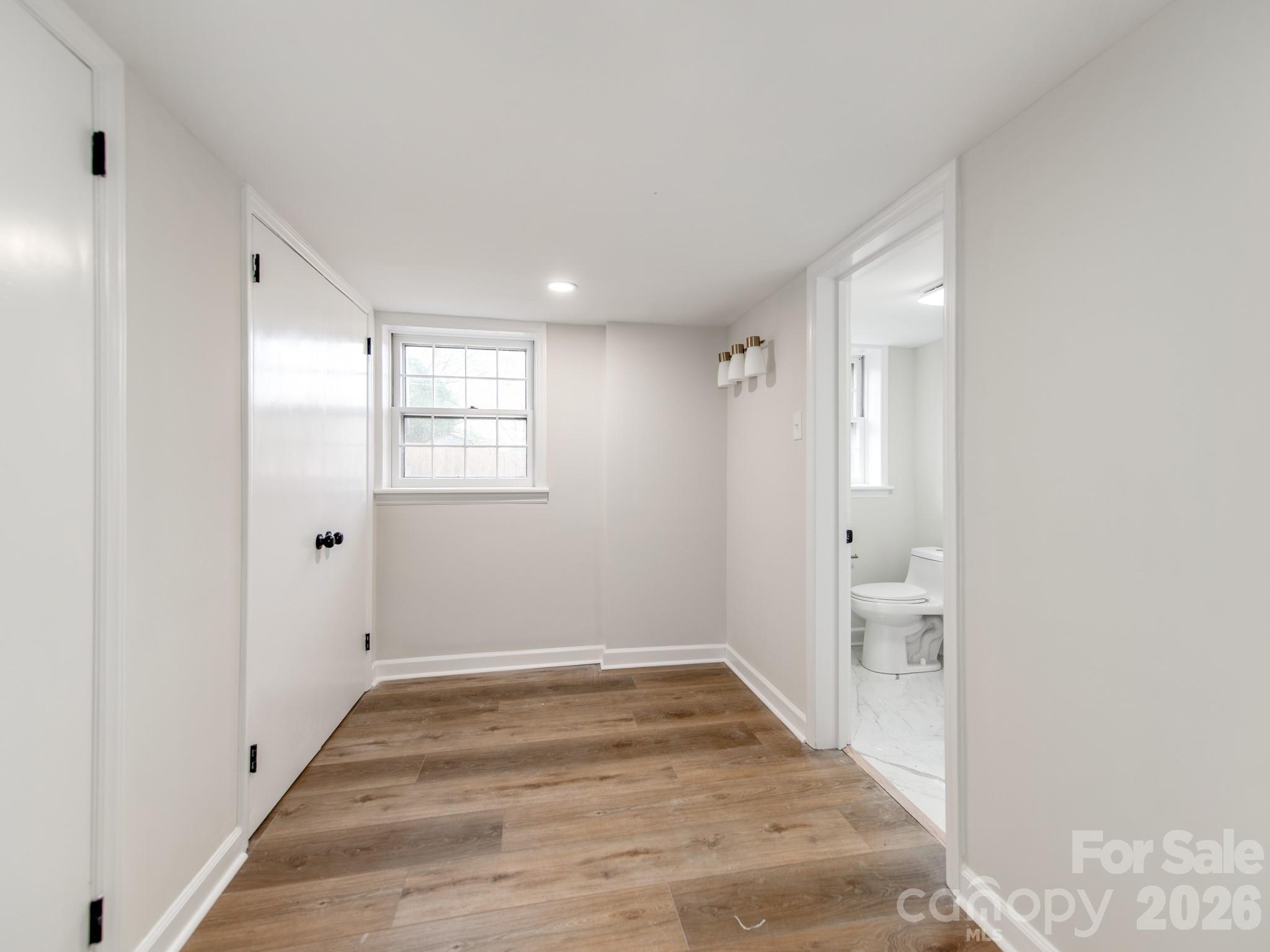 1632 Burtonwood Circle — Charlotte