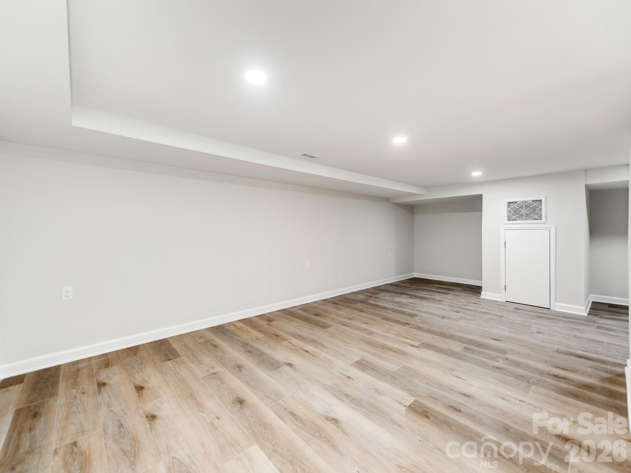 1632 Burtonwood Circle — Charlotte