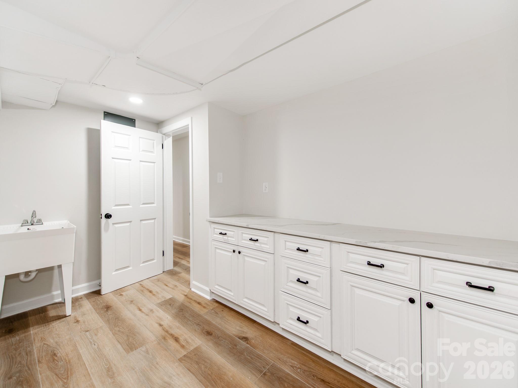 1632 Burtonwood Circle — Charlotte