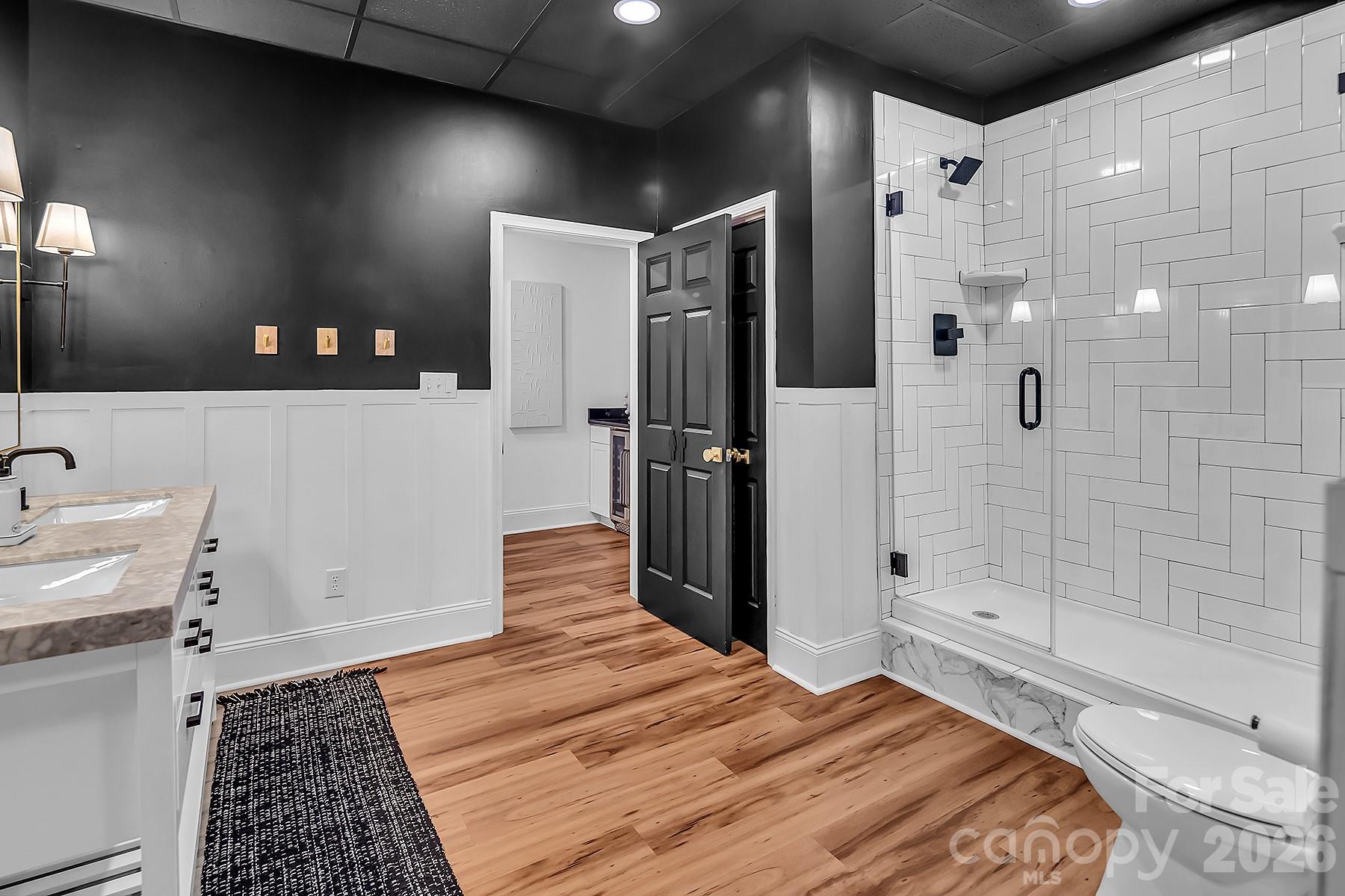 394 Stone Cliff Lane — Lake Wylie