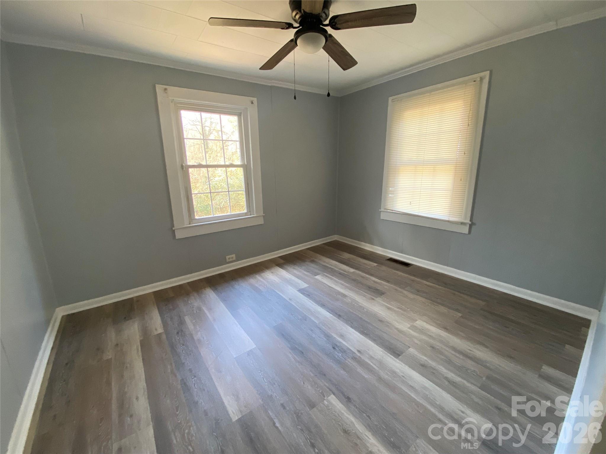 1521 W Davidson Avenue — Gastonia