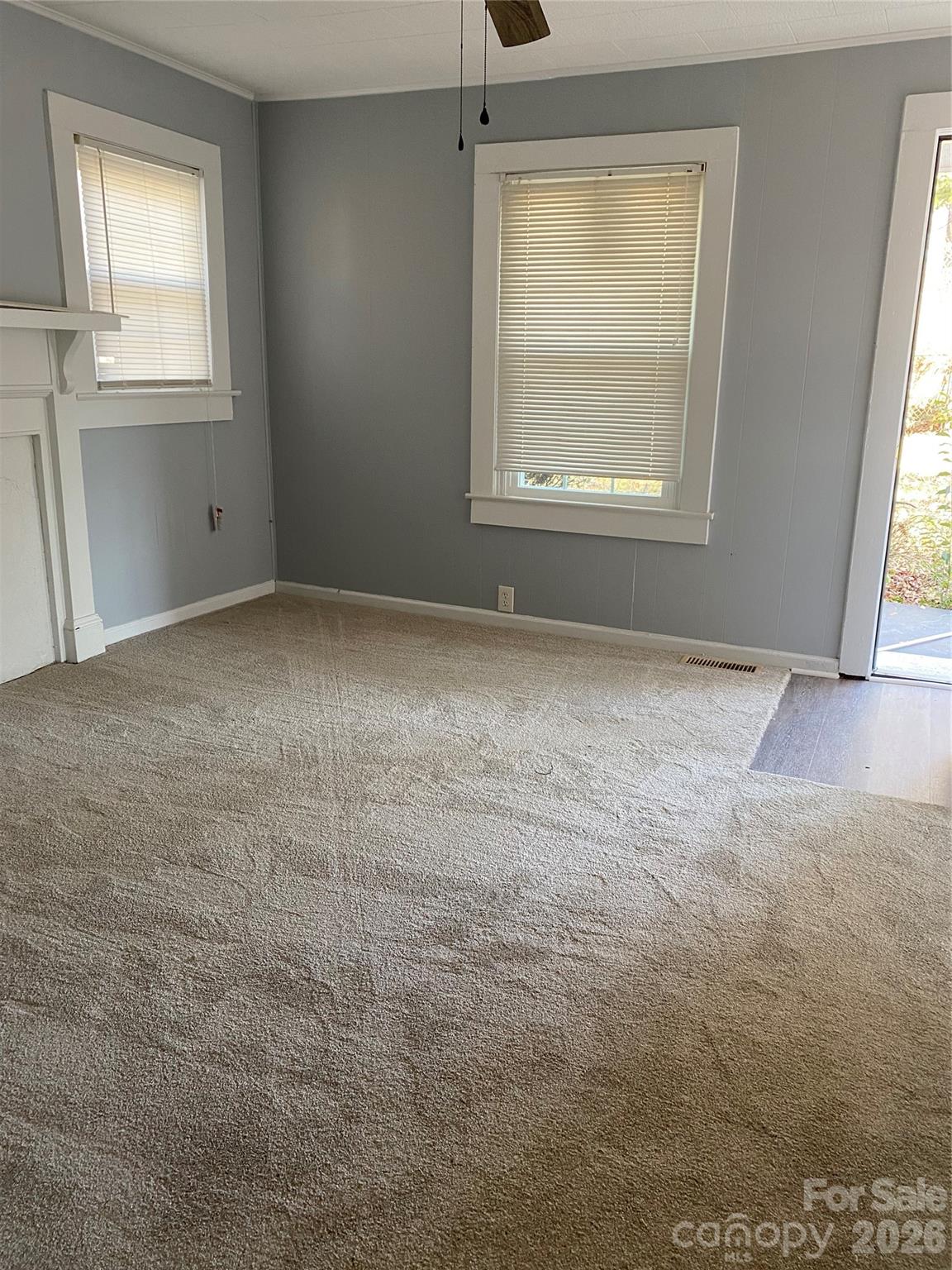 1521 W Davidson Avenue — Gastonia