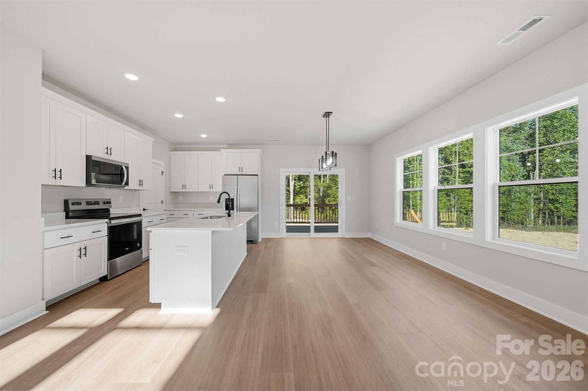 2434 Kimberly Avenue — Morganton