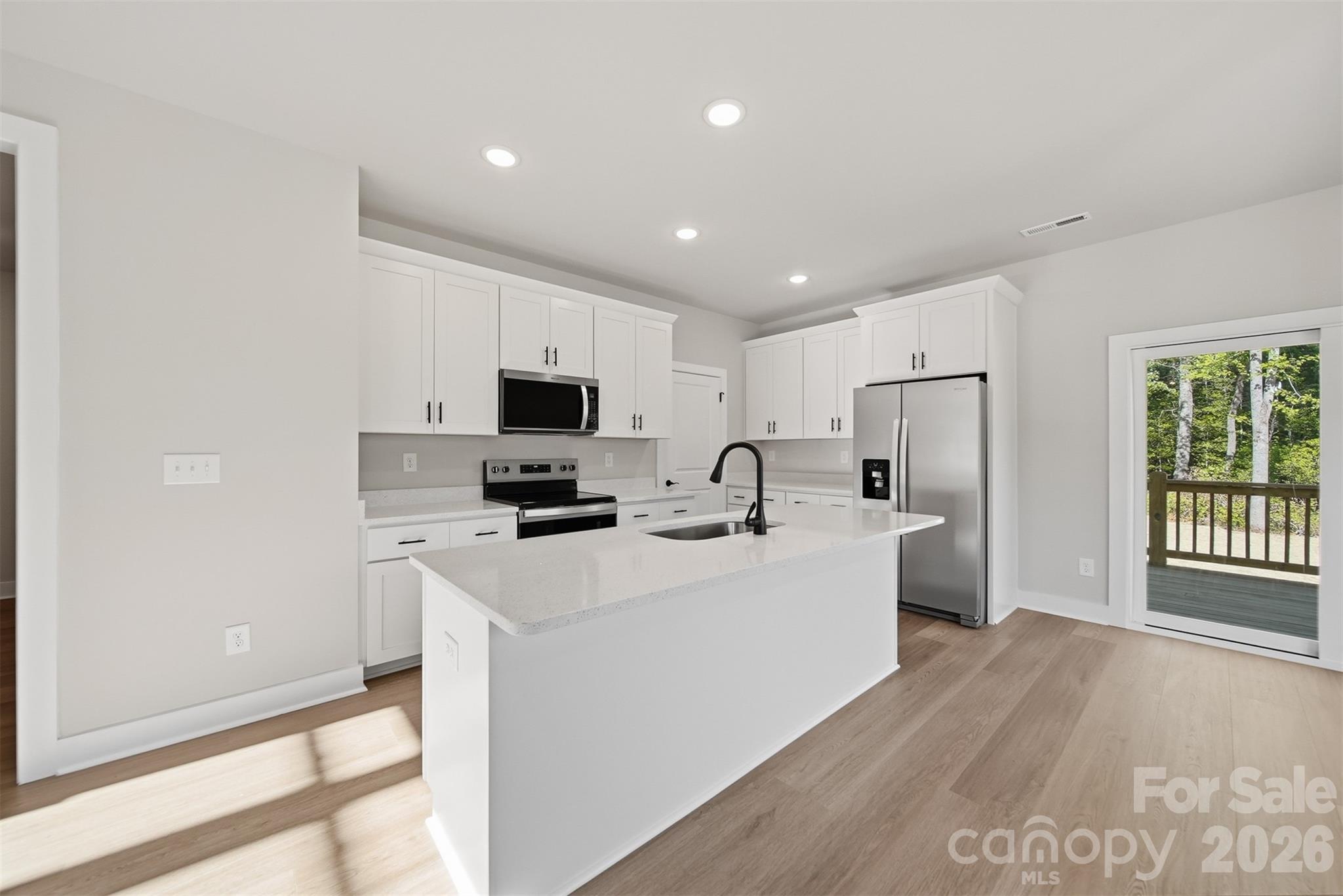 2434 Kimberly Avenue — Morganton