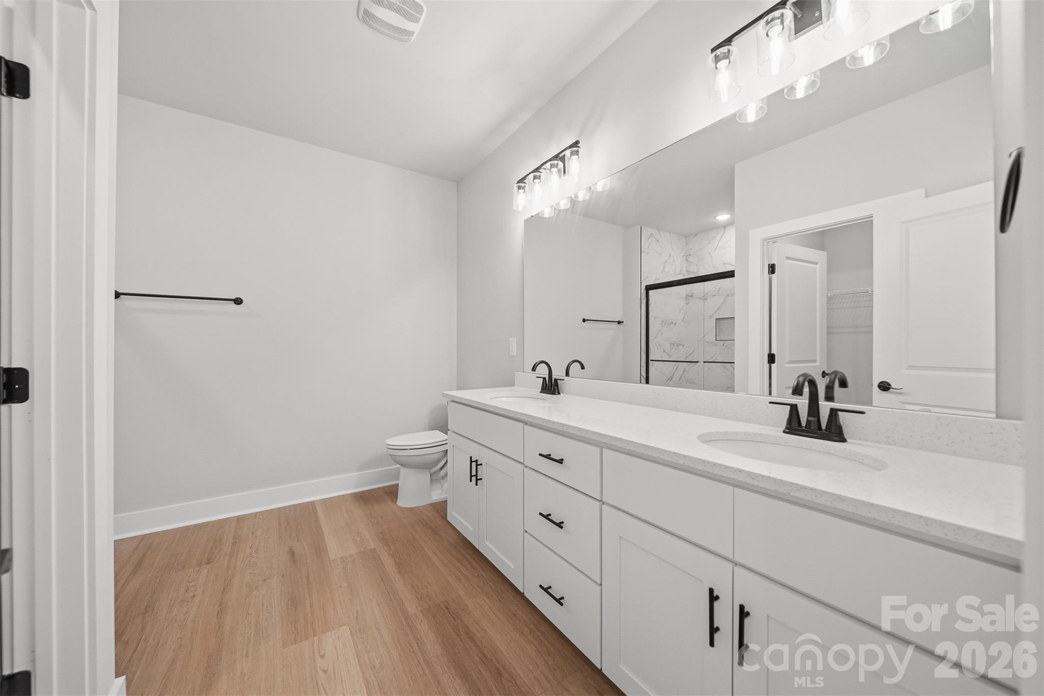 2434 Kimberly Avenue — Morganton