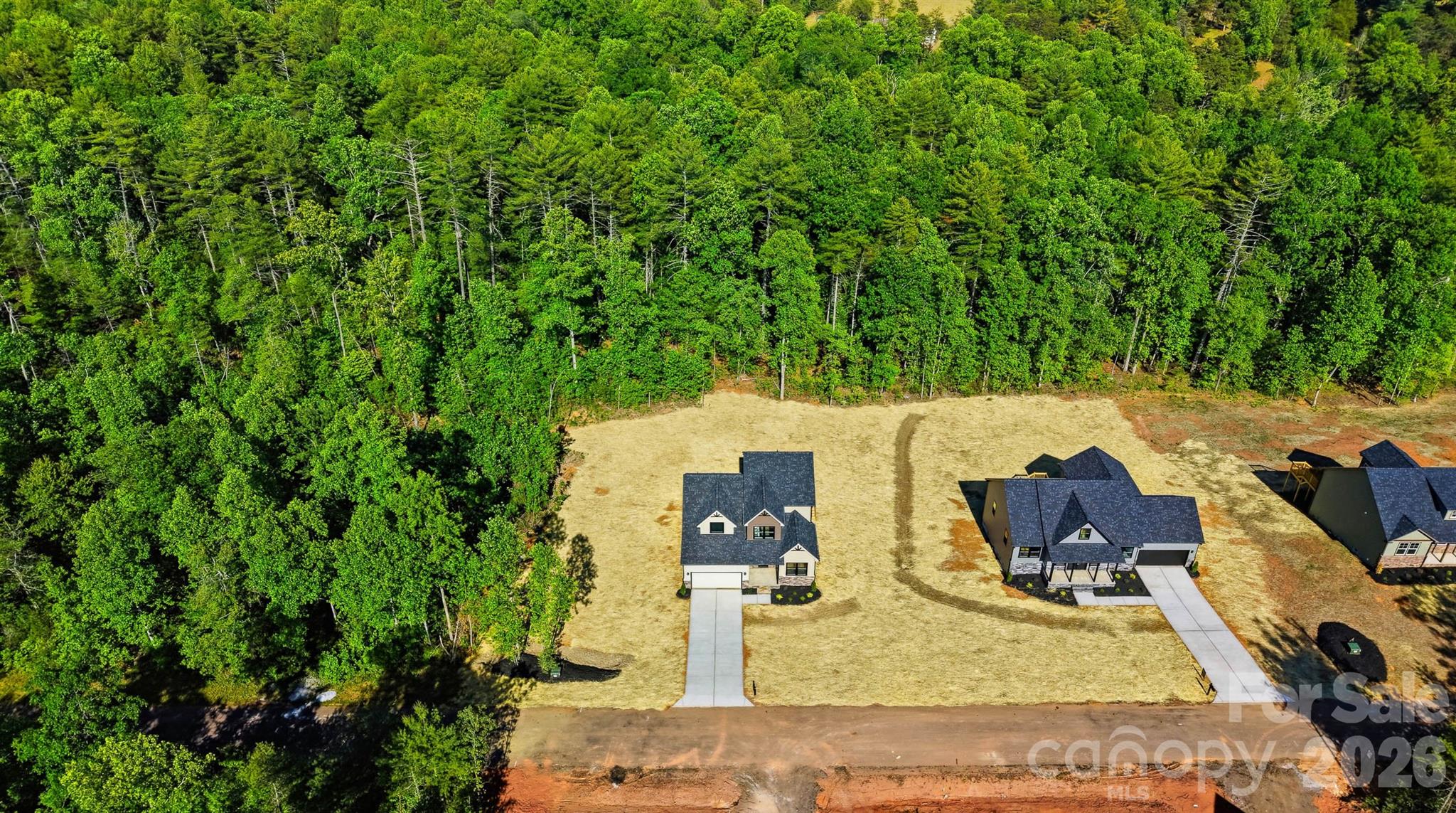 2434 Kimberly Avenue — Morganton