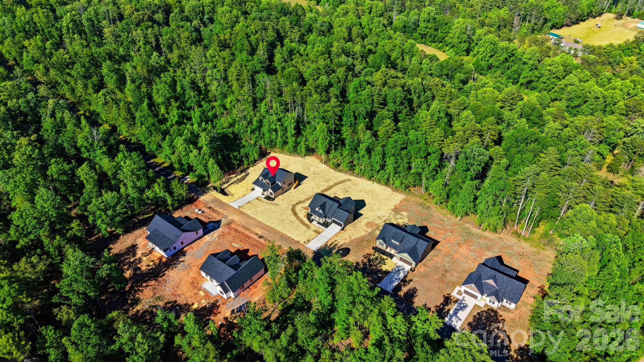 2434 Kimberly Avenue — Morganton