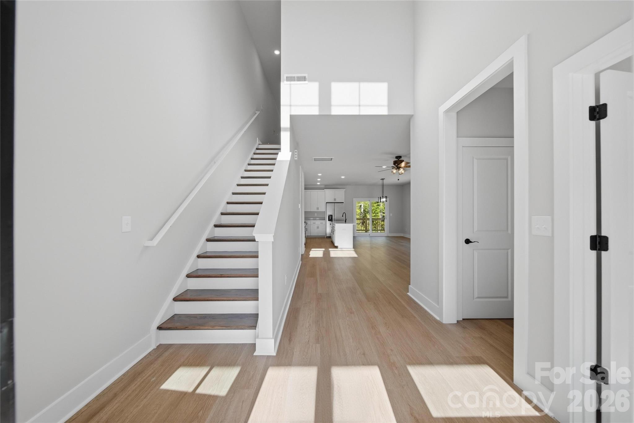 2434 Kimberly Avenue — Morganton