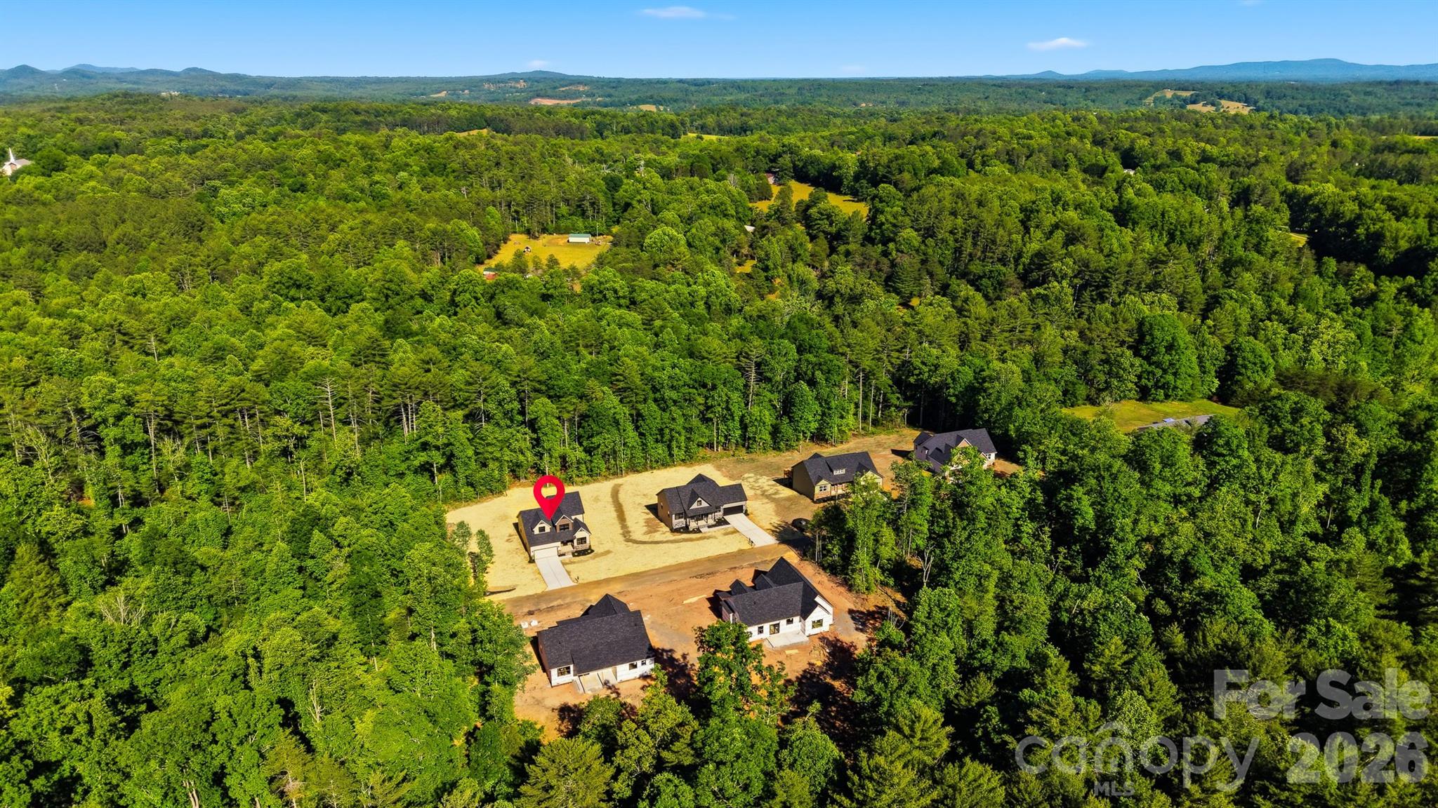2434 Kimberly Avenue — Morganton