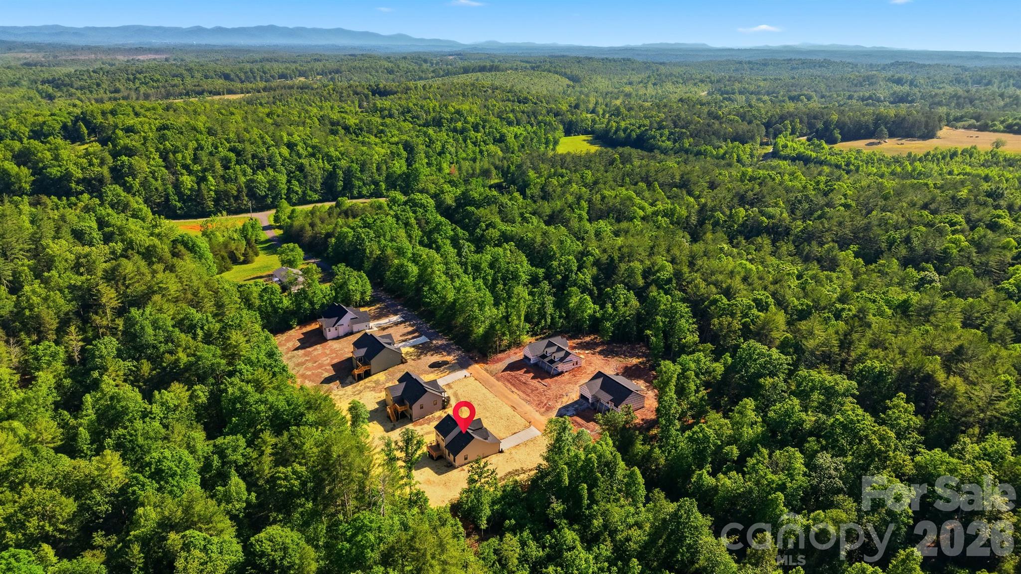 2434 Kimberly Avenue — Morganton