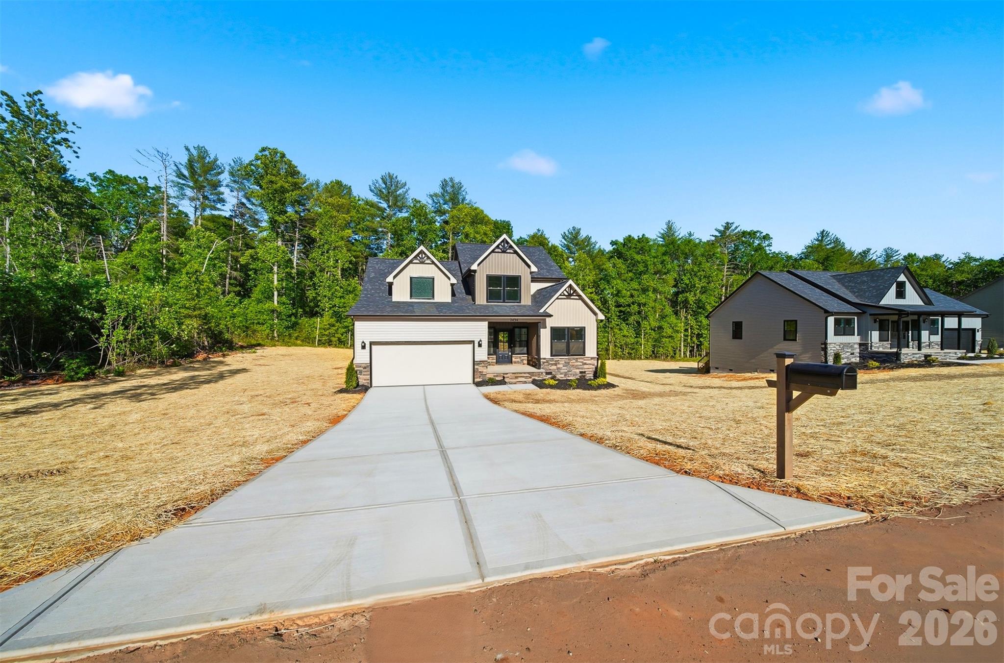 2434 Kimberly Avenue — Morganton