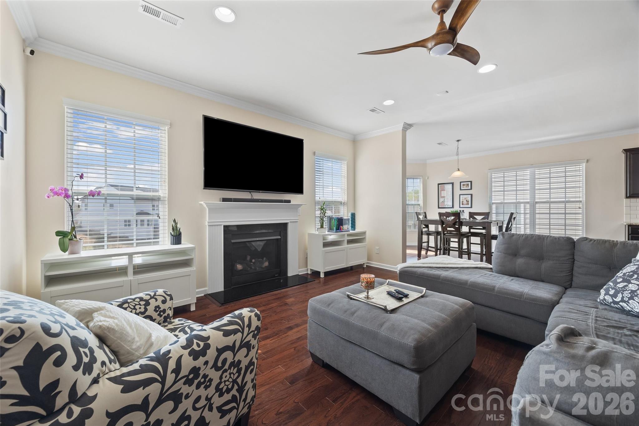 327 Hawks Creek Parkway — Fort Mill