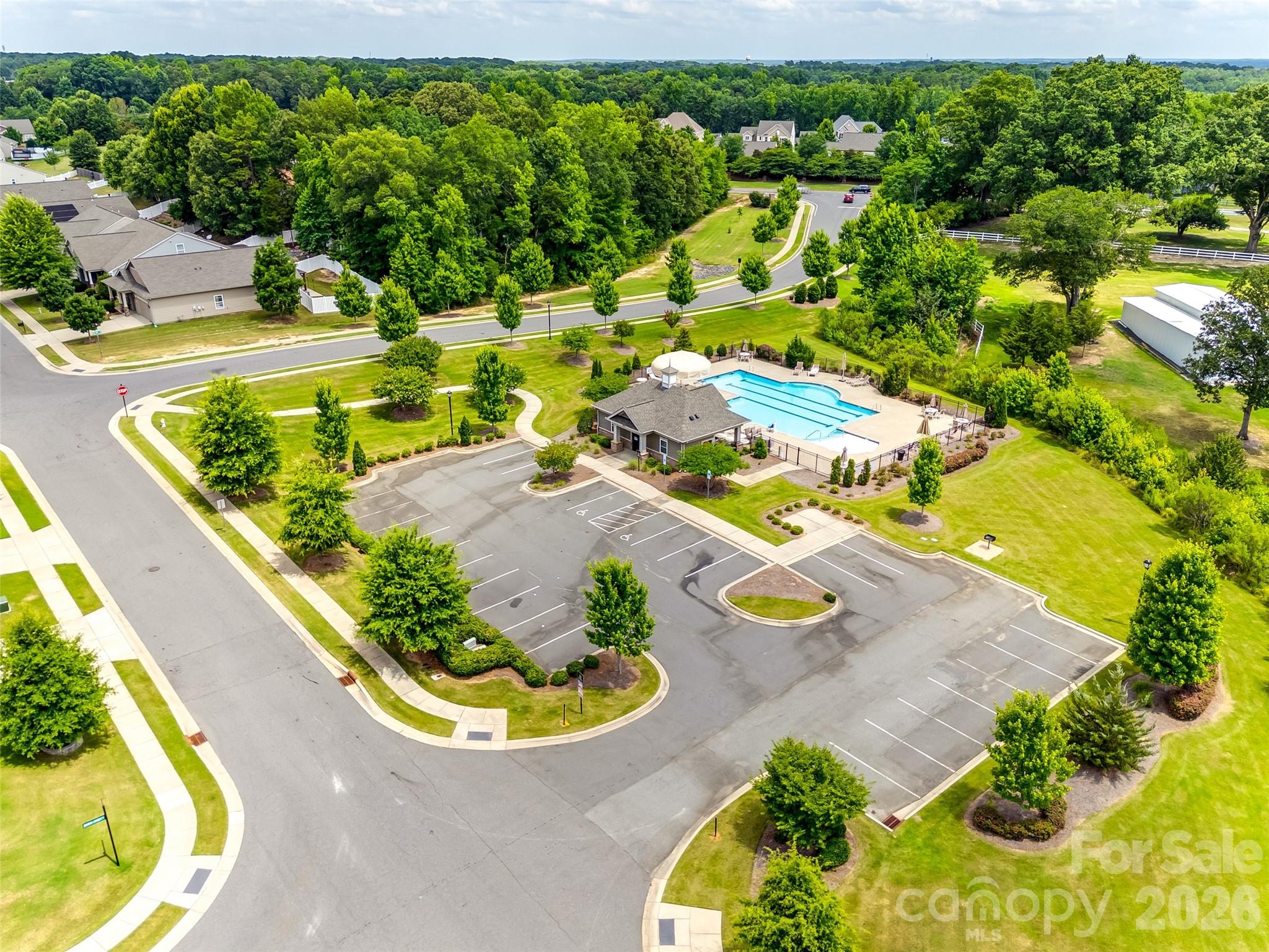327 Hawks Creek Parkway — Fort Mill